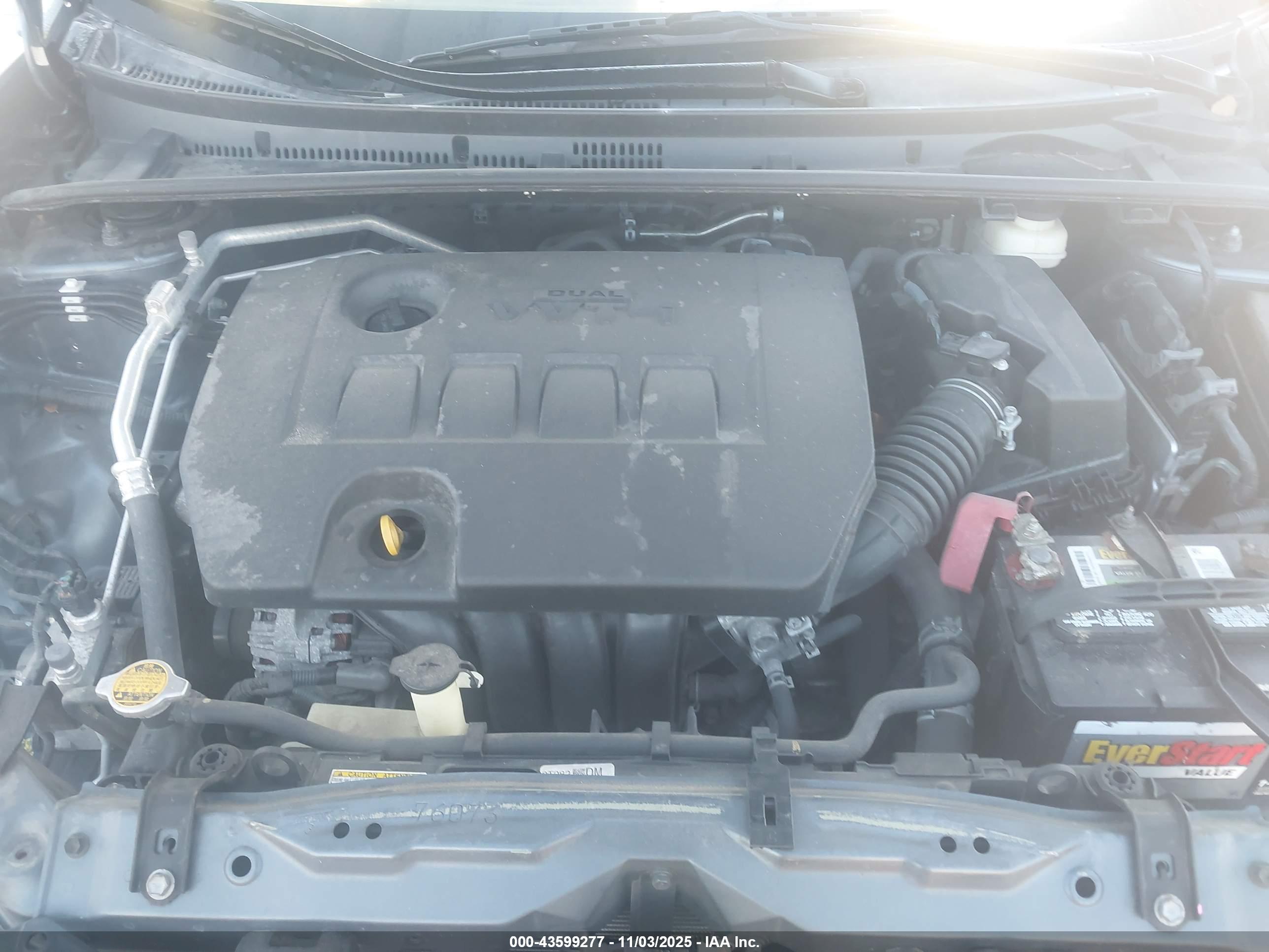 TOYOTA COROLLA image 10