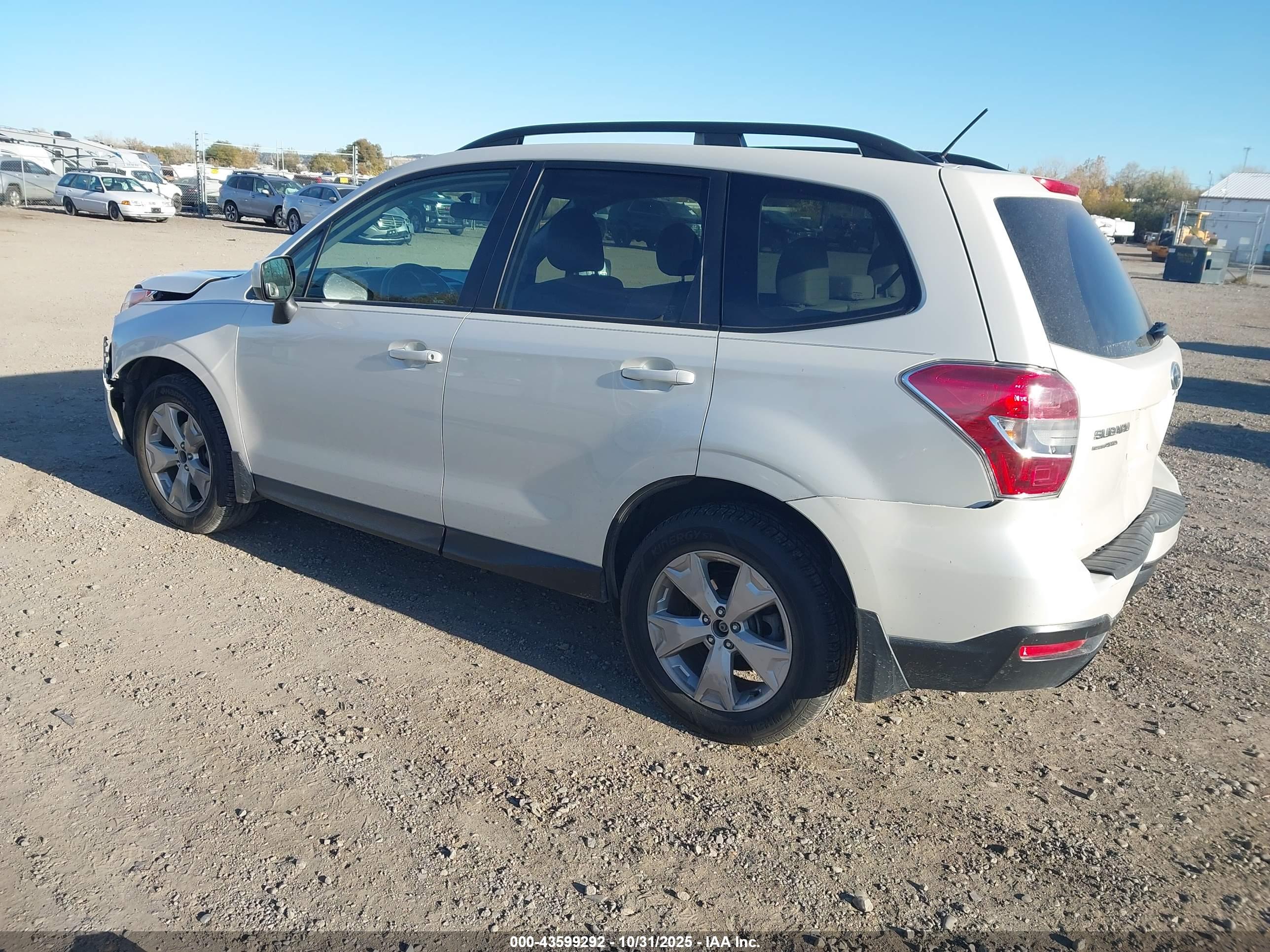 SUBARU FORESTER image 3
