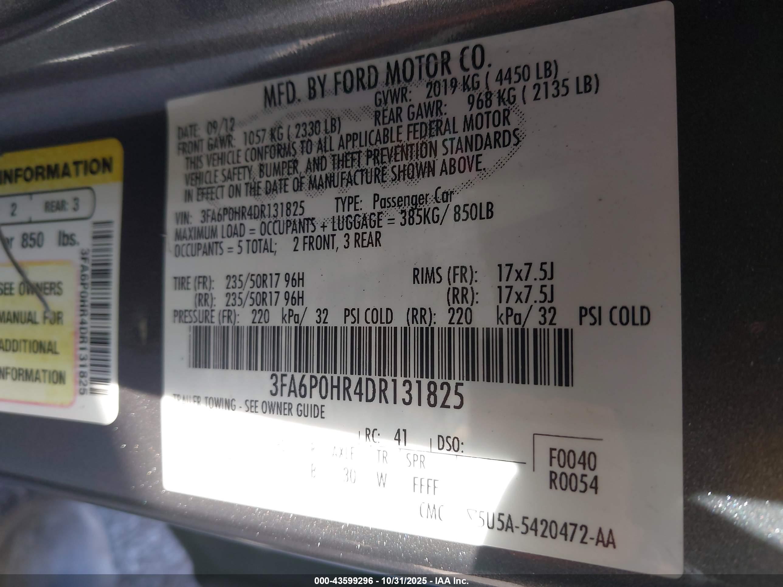 FORD FUSION image 9