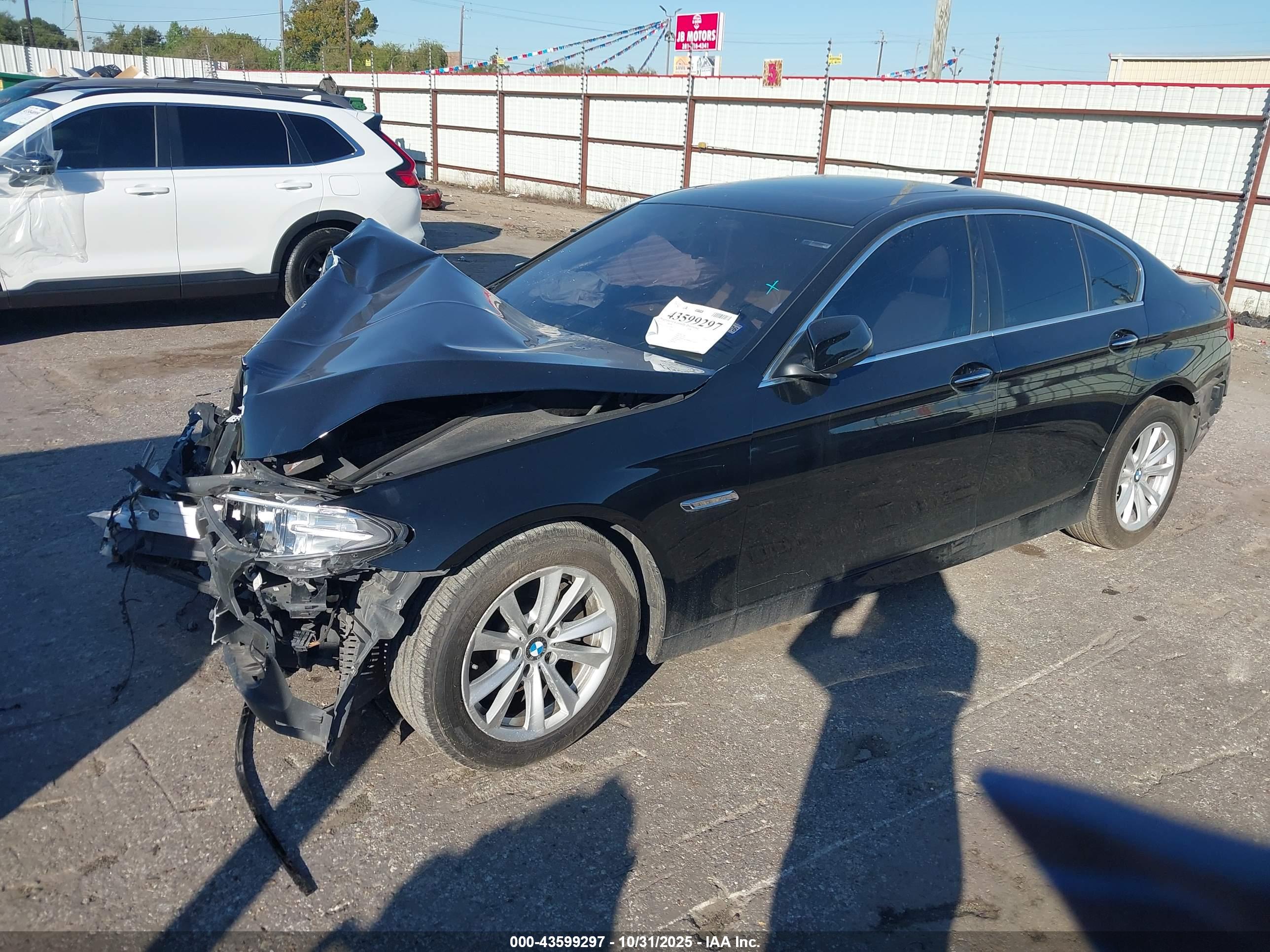 BMW 528I image 2