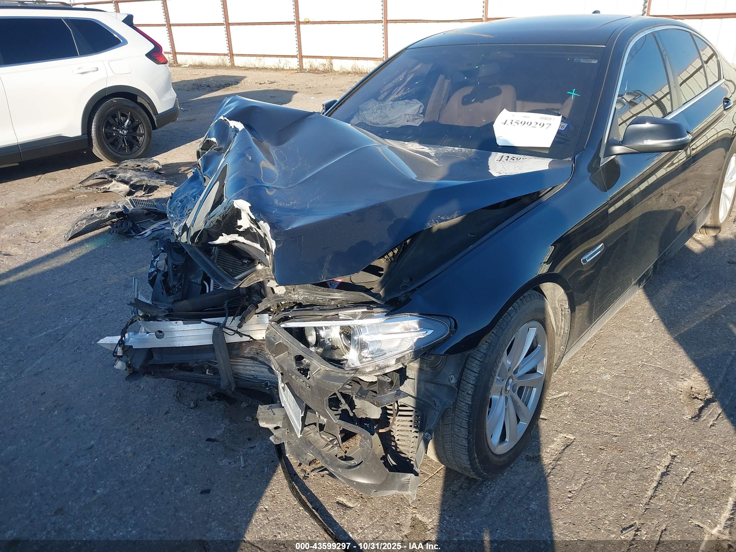 BMW 528I image 6