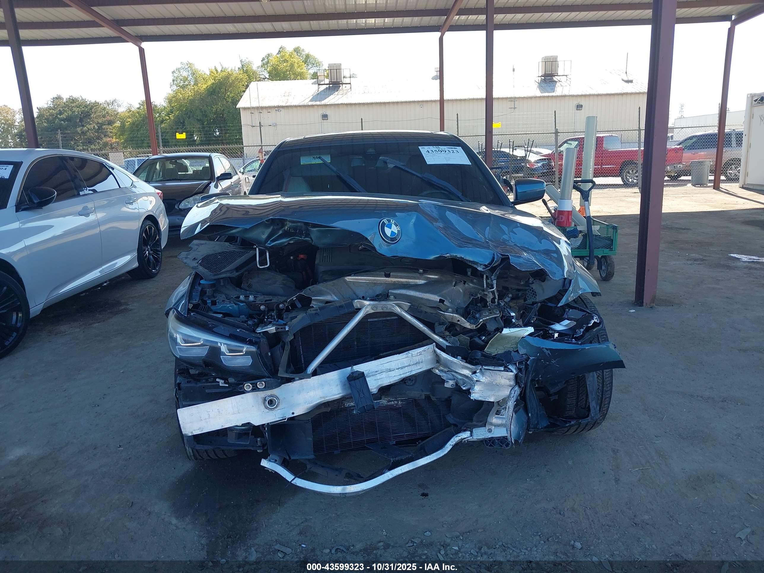 BMW 330I image 6