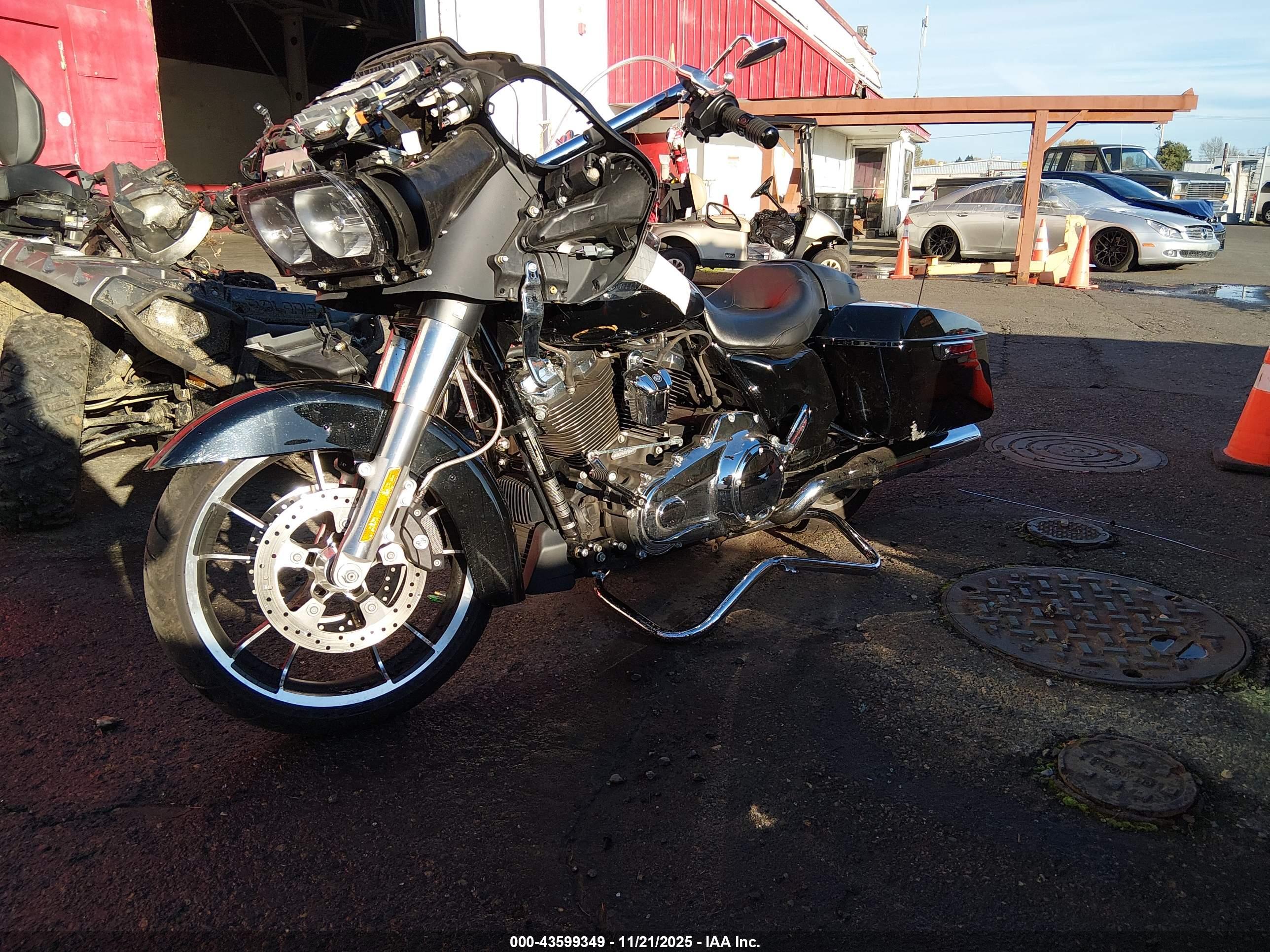 HARLEY-DAVIDSON FLTRX image 2