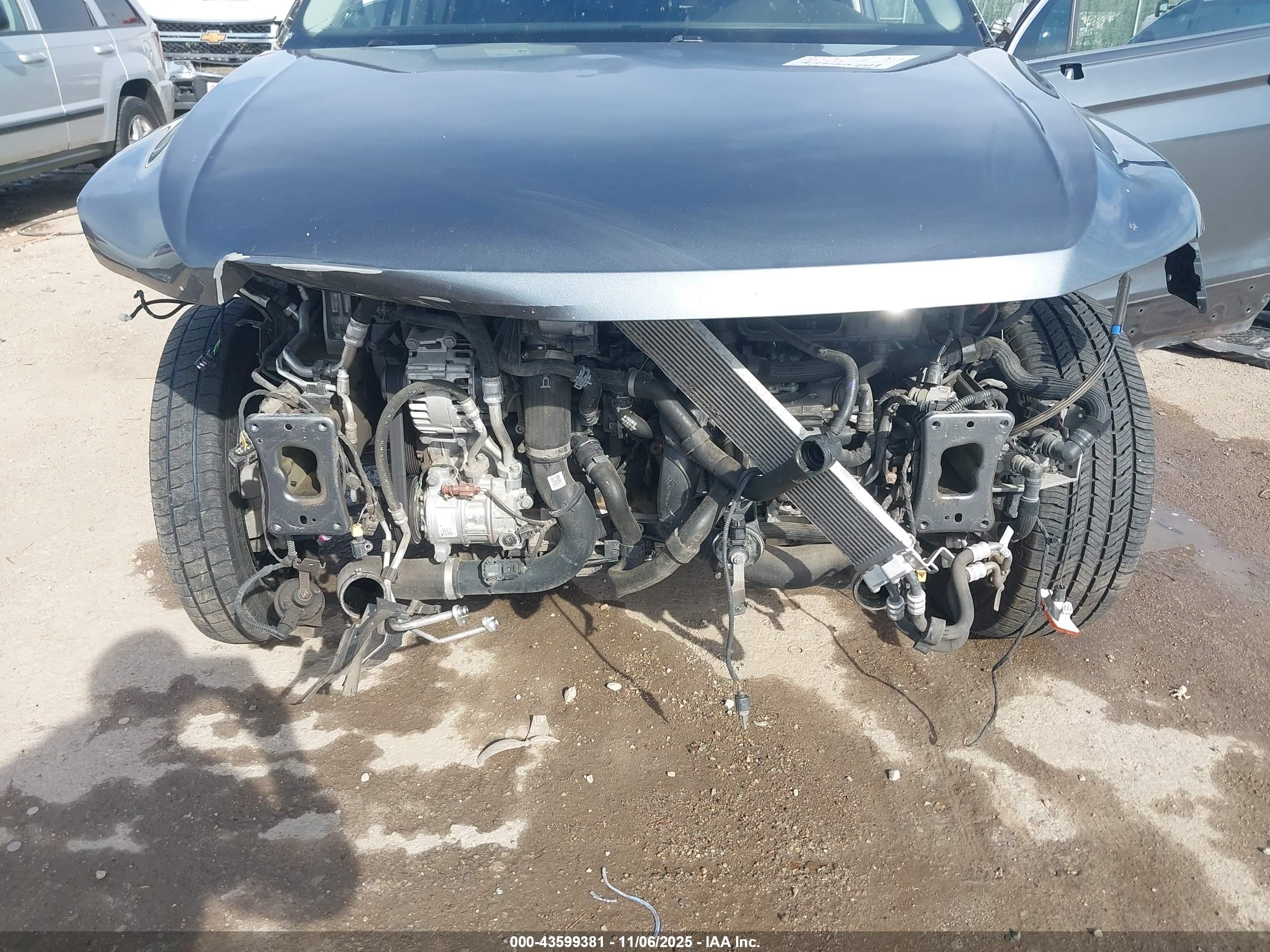 VOLKSWAGEN TIGUAN image 6