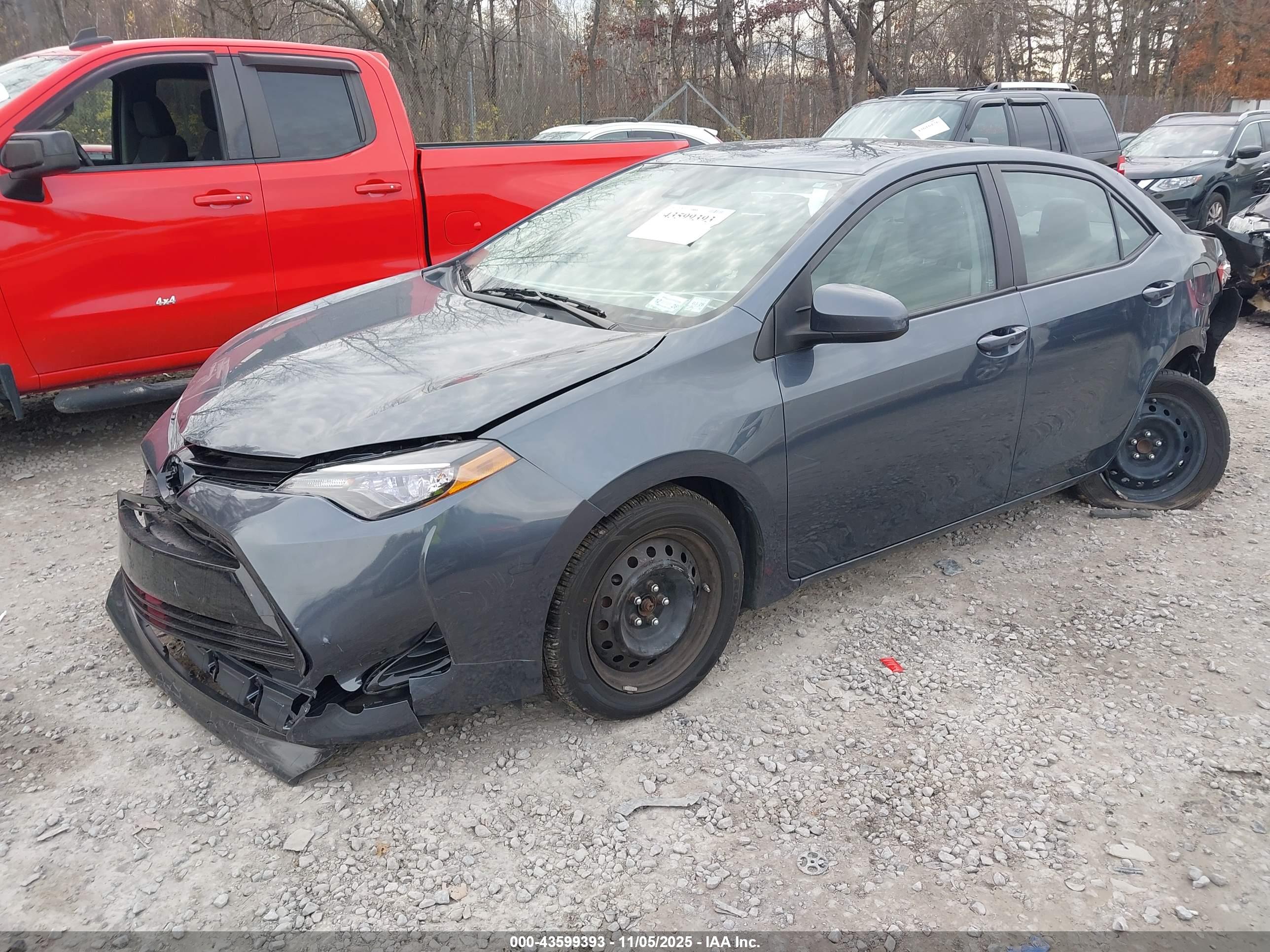 TOYOTA COROLLA image 2