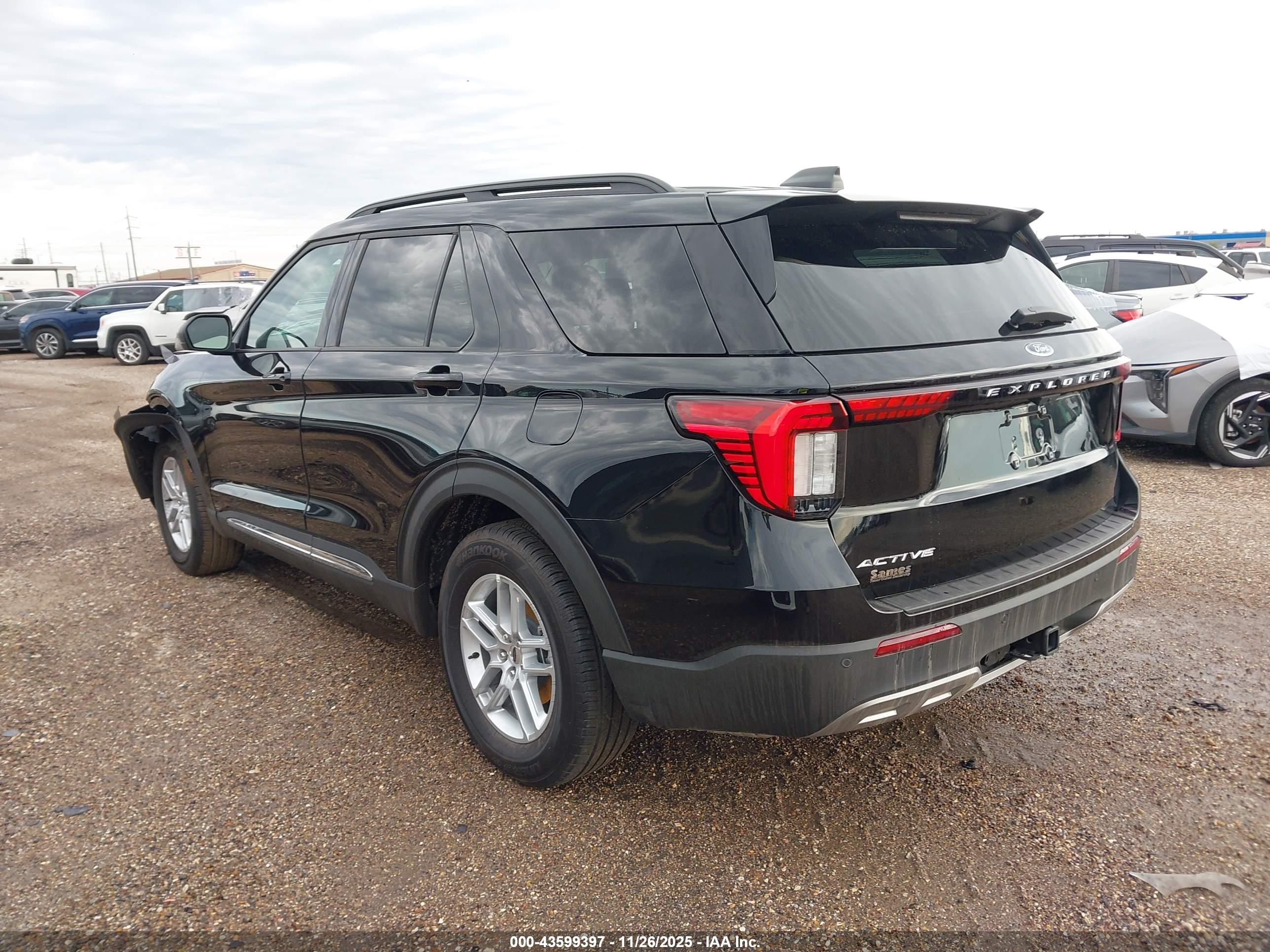 FORD EXPLORER image 3