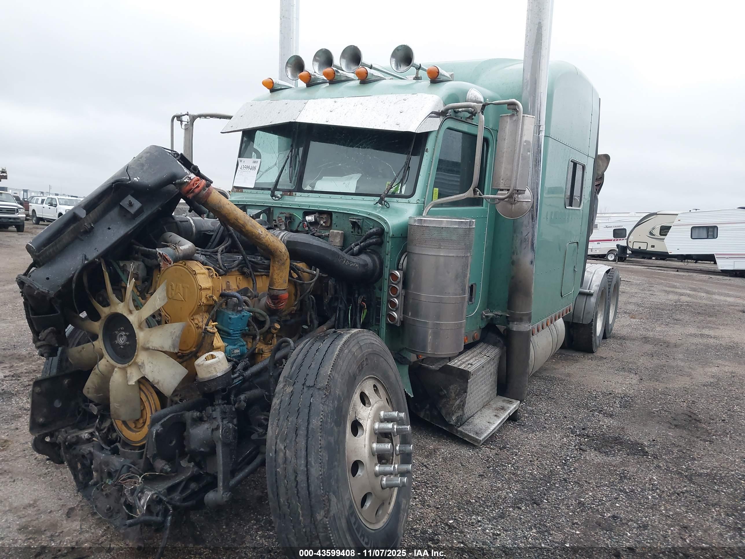 PETERBILT 379 image 2