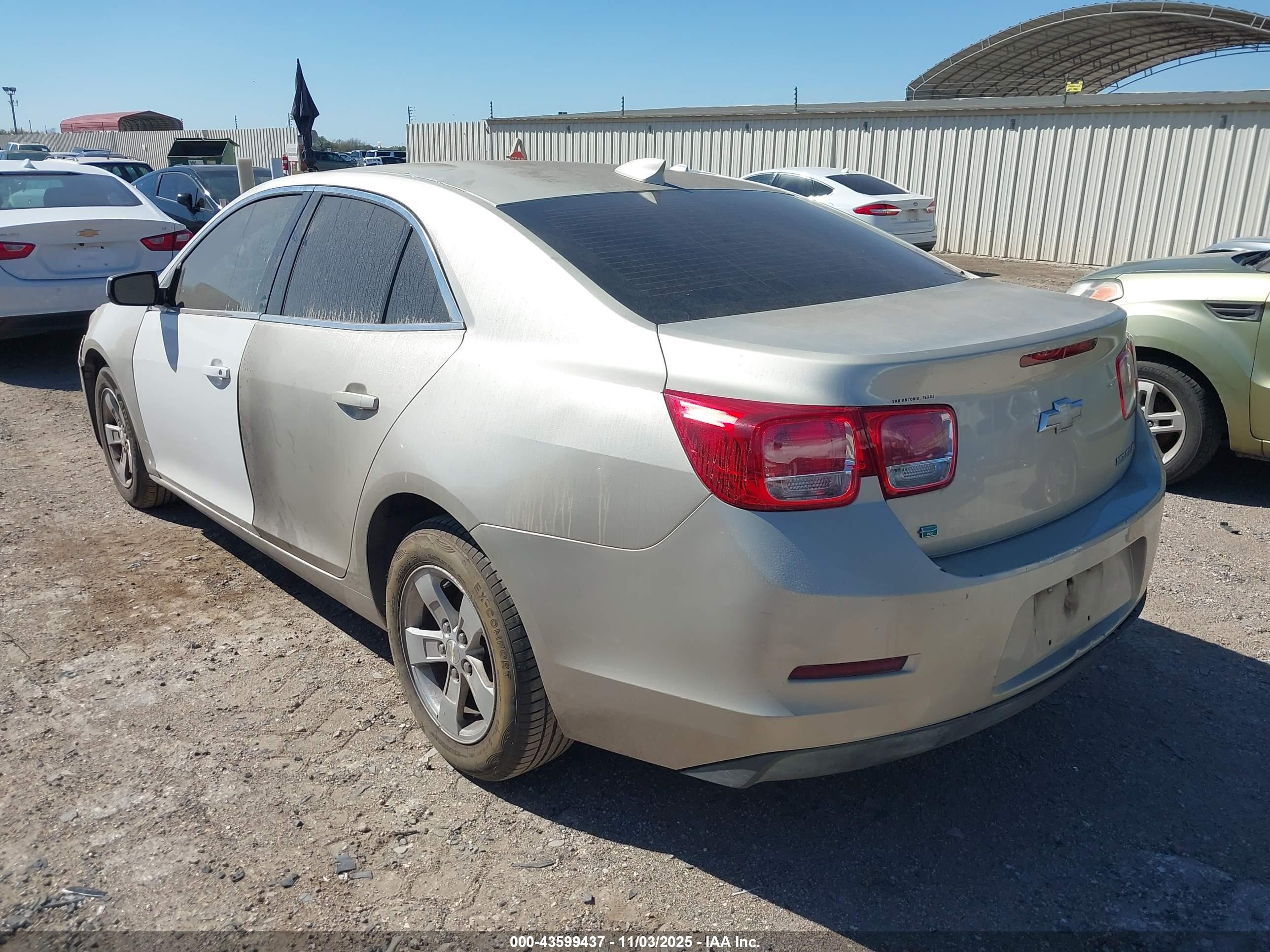 CHEVROLET MALIBU image 3