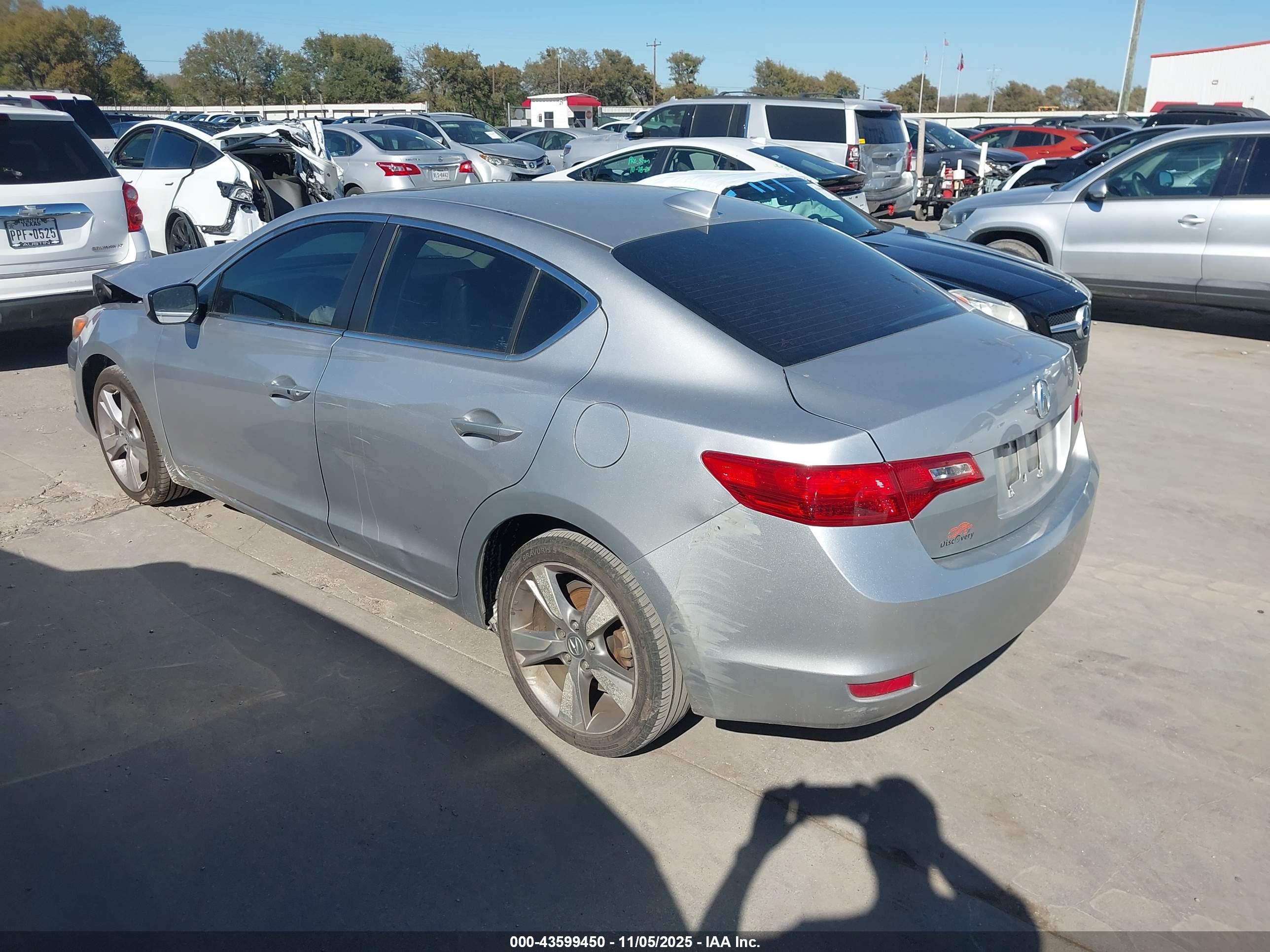 ACURA ILX image 3