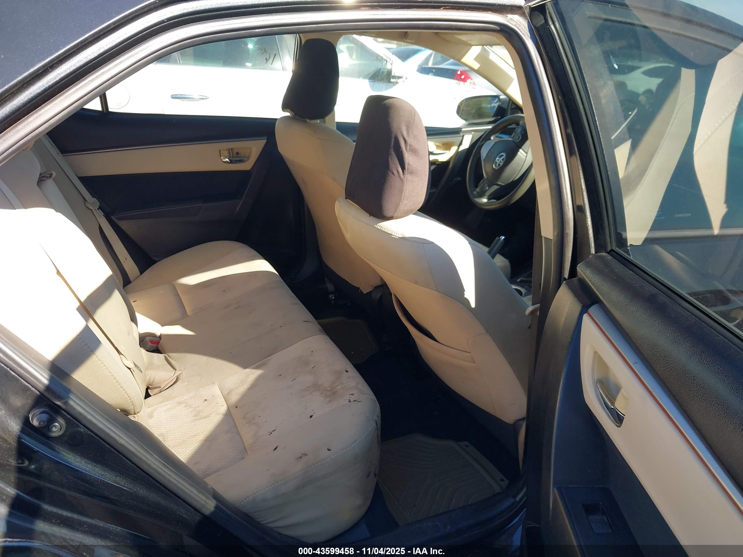 TOYOTA COROLLA image 8