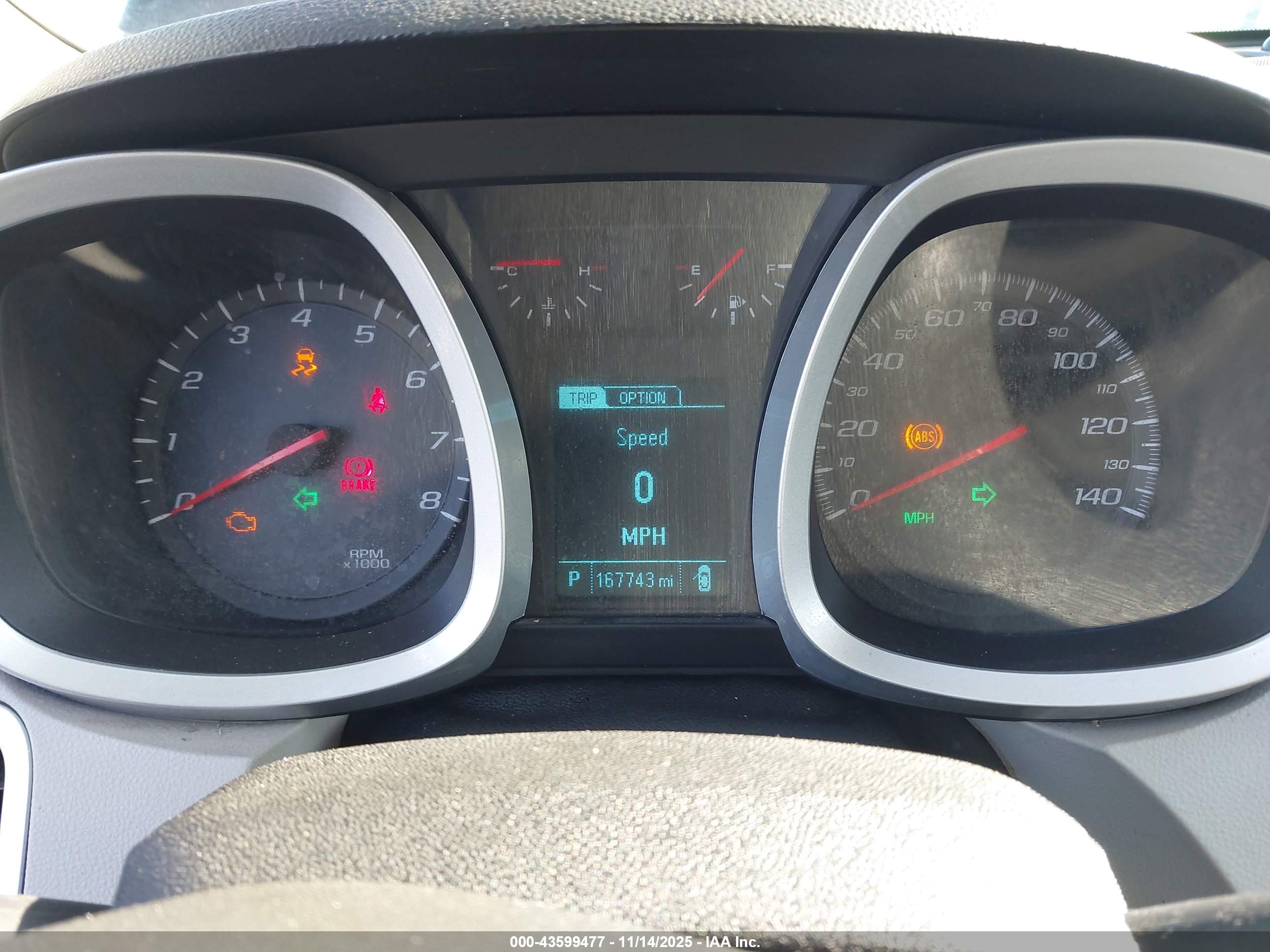 CHEVROLET EQUINOX image 7