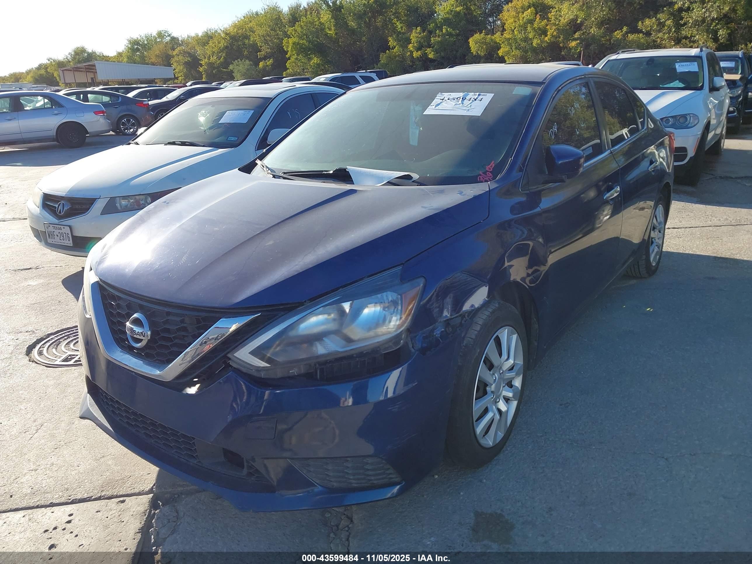 NISSAN SENTRA image 2