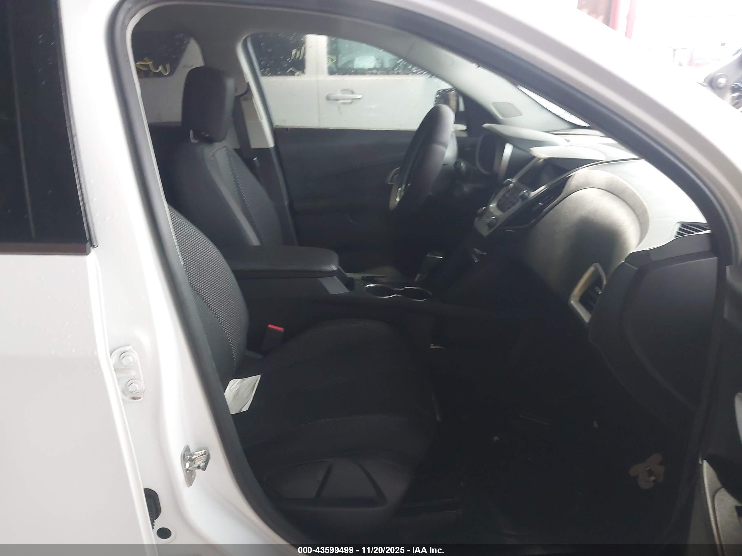 CHEVROLET EQUINOX image 5