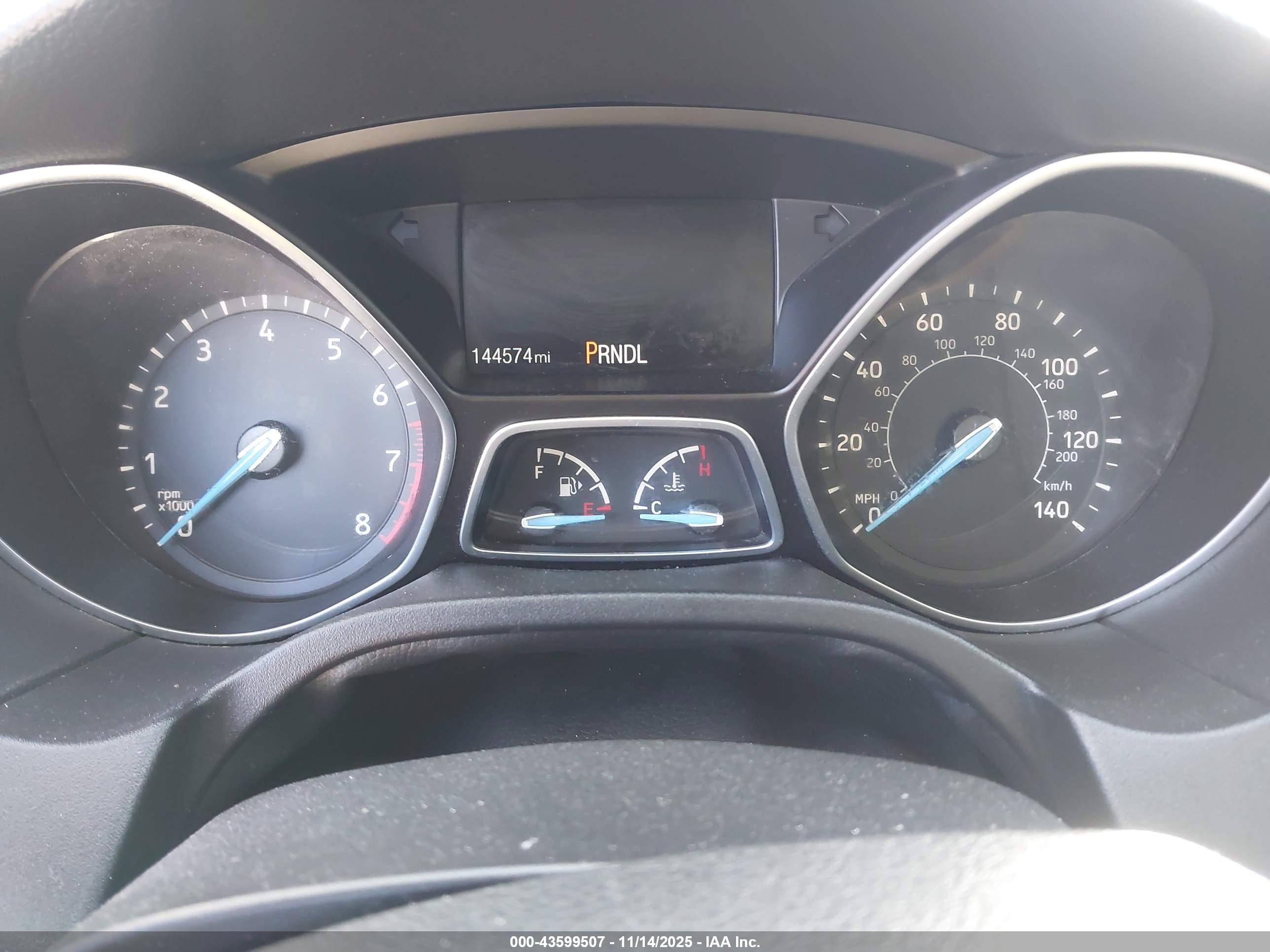 FORD FOCUS image 7