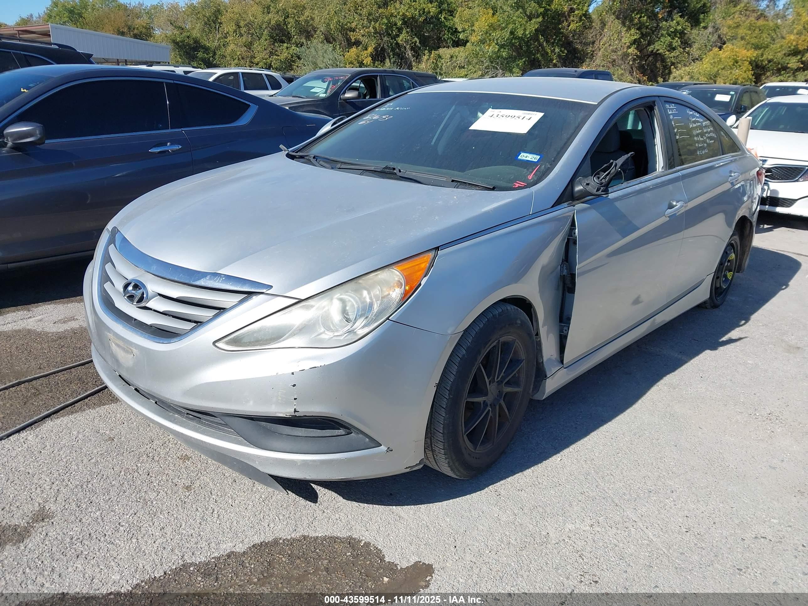 HYUNDAI SONATA image 2