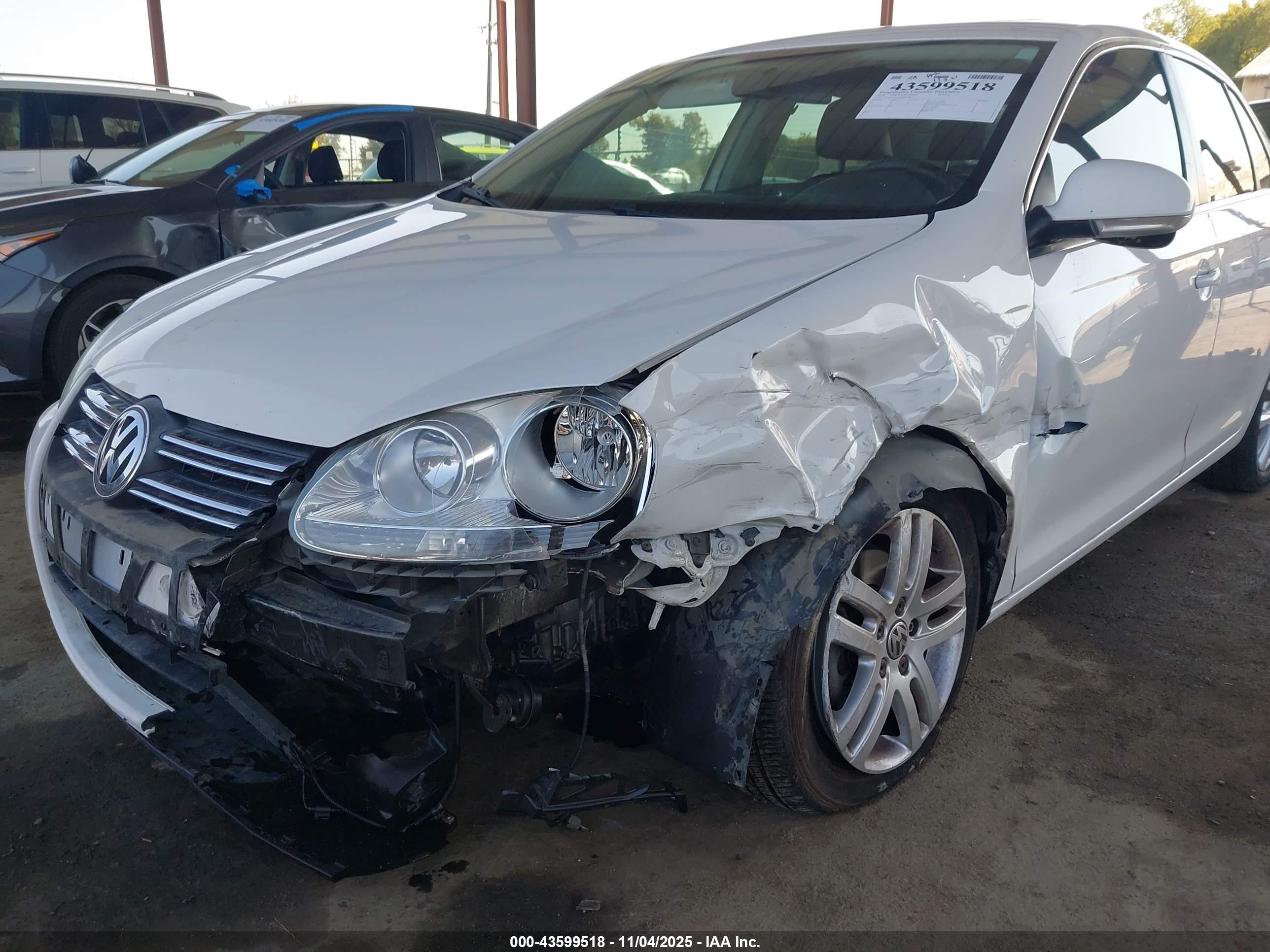 VOLKSWAGEN JETTA image 6