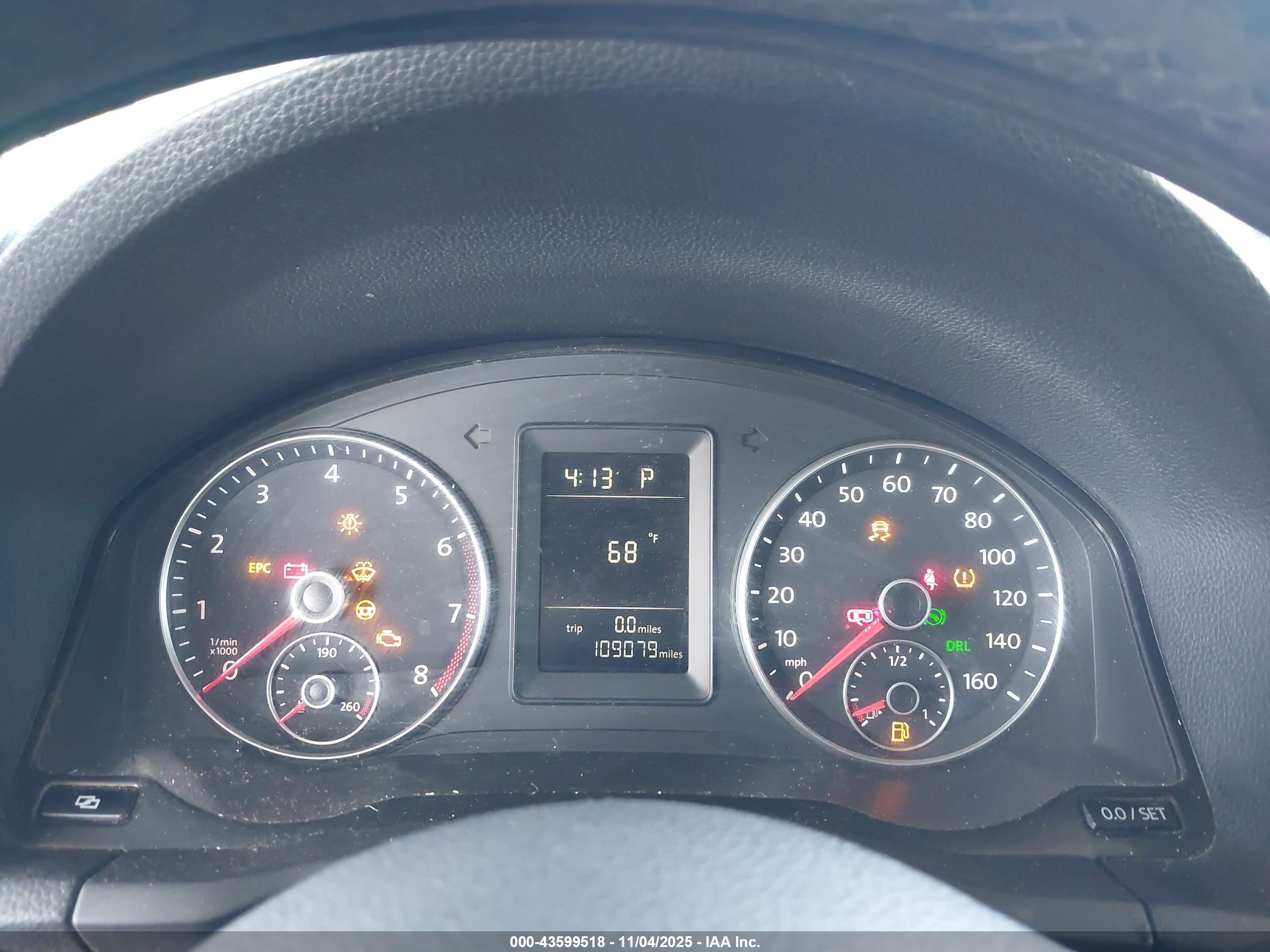 VOLKSWAGEN JETTA image 7