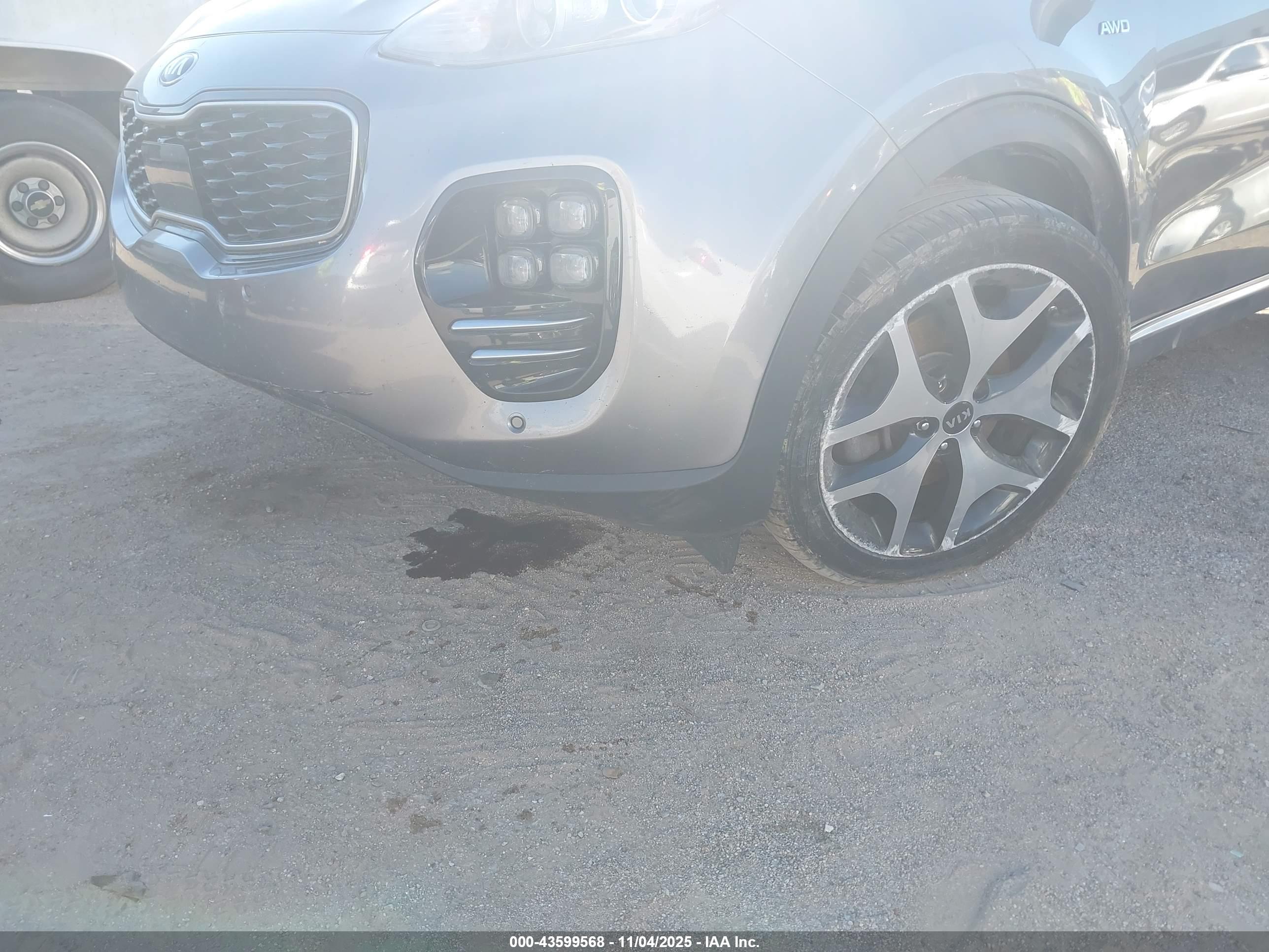 KIA SPORTAGE image 6