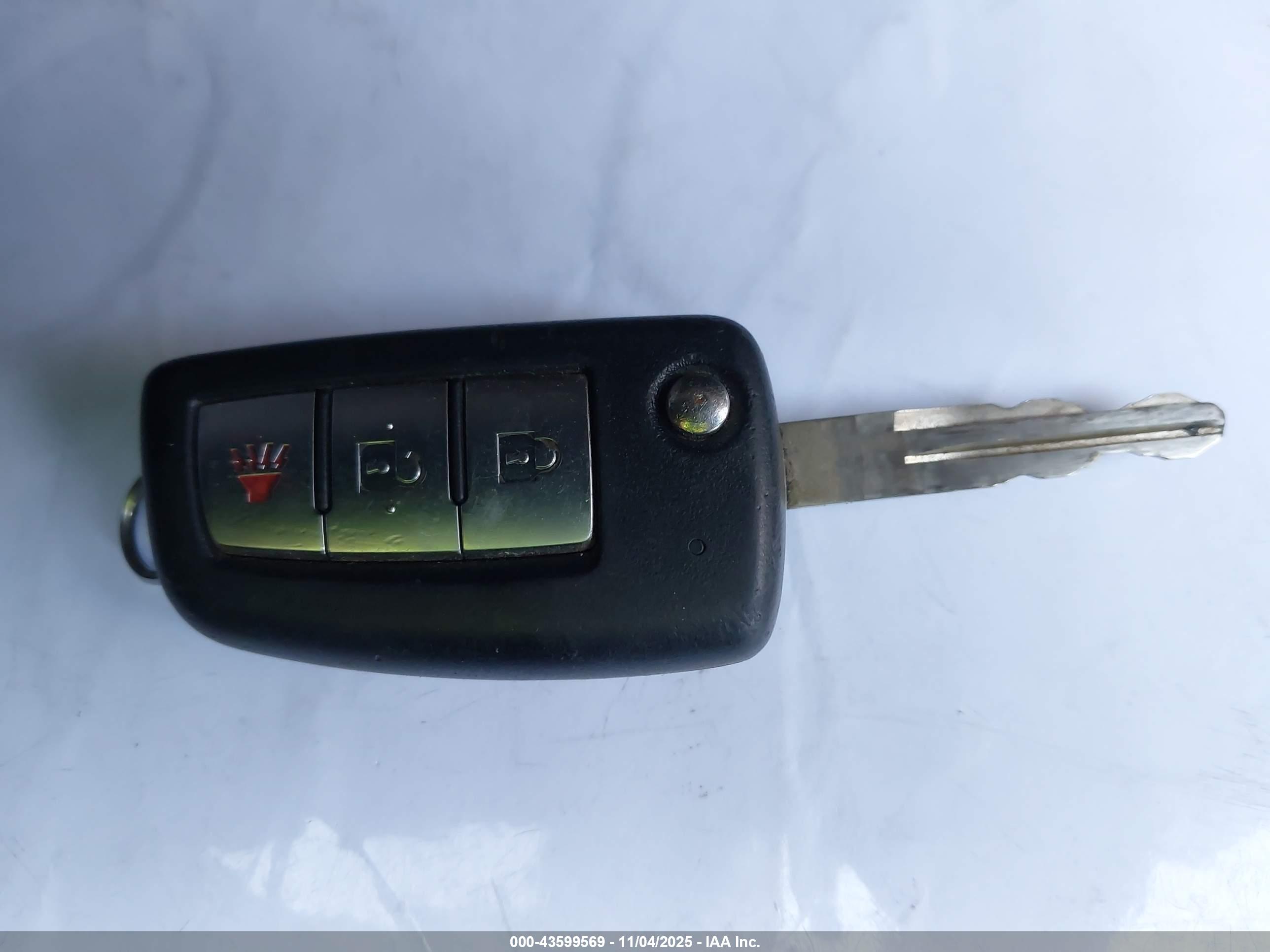 NISSAN ROGUE image 11