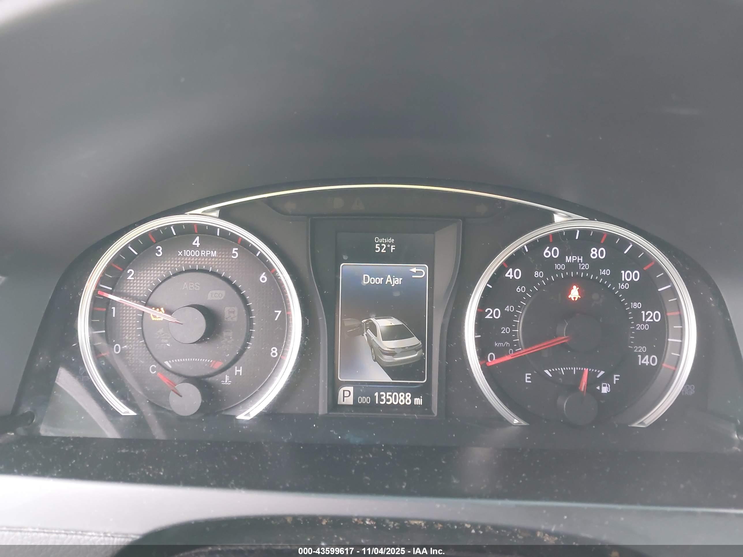 TOYOTA CAMRY image 7