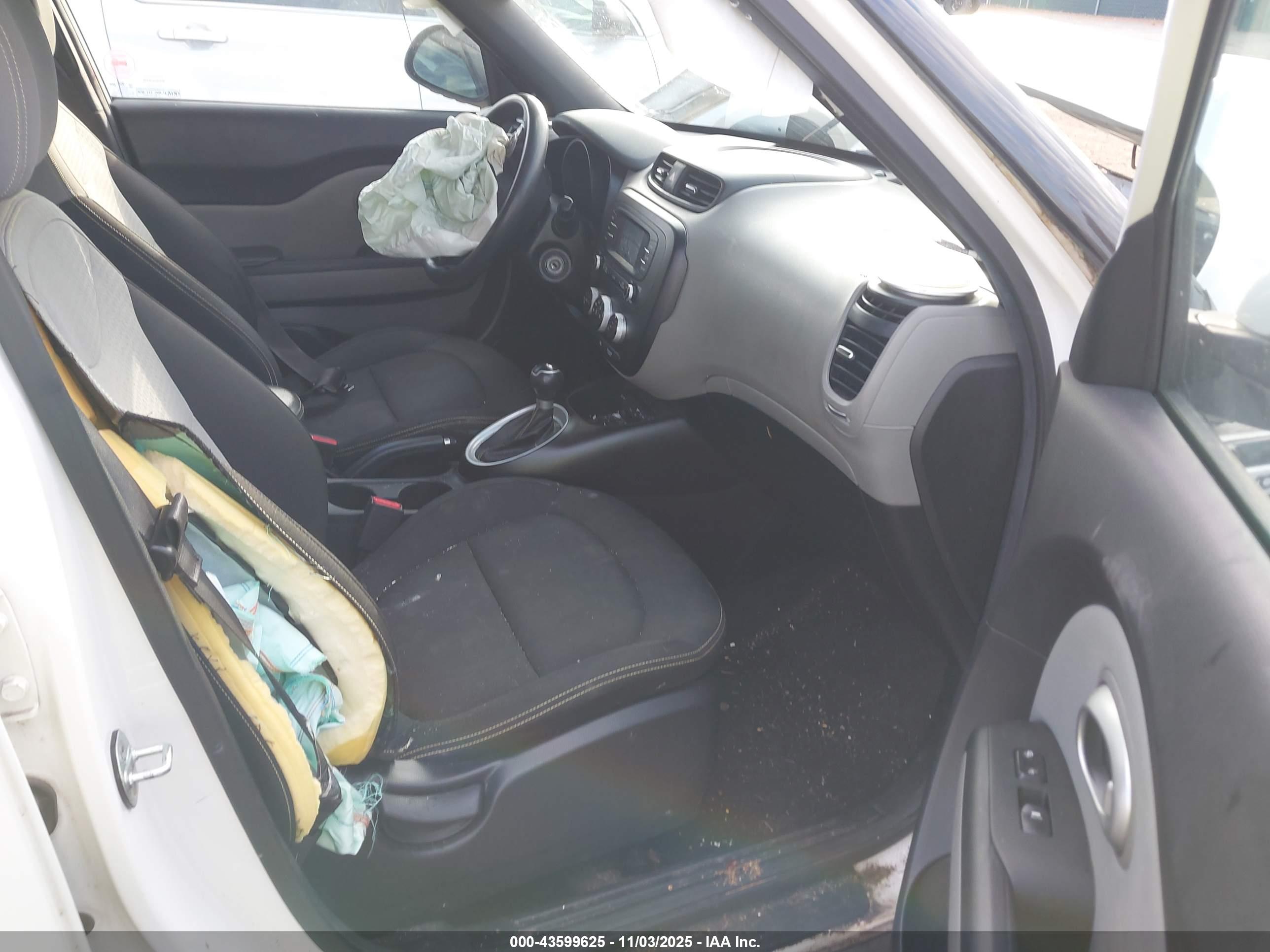 KIA SOUL image 5