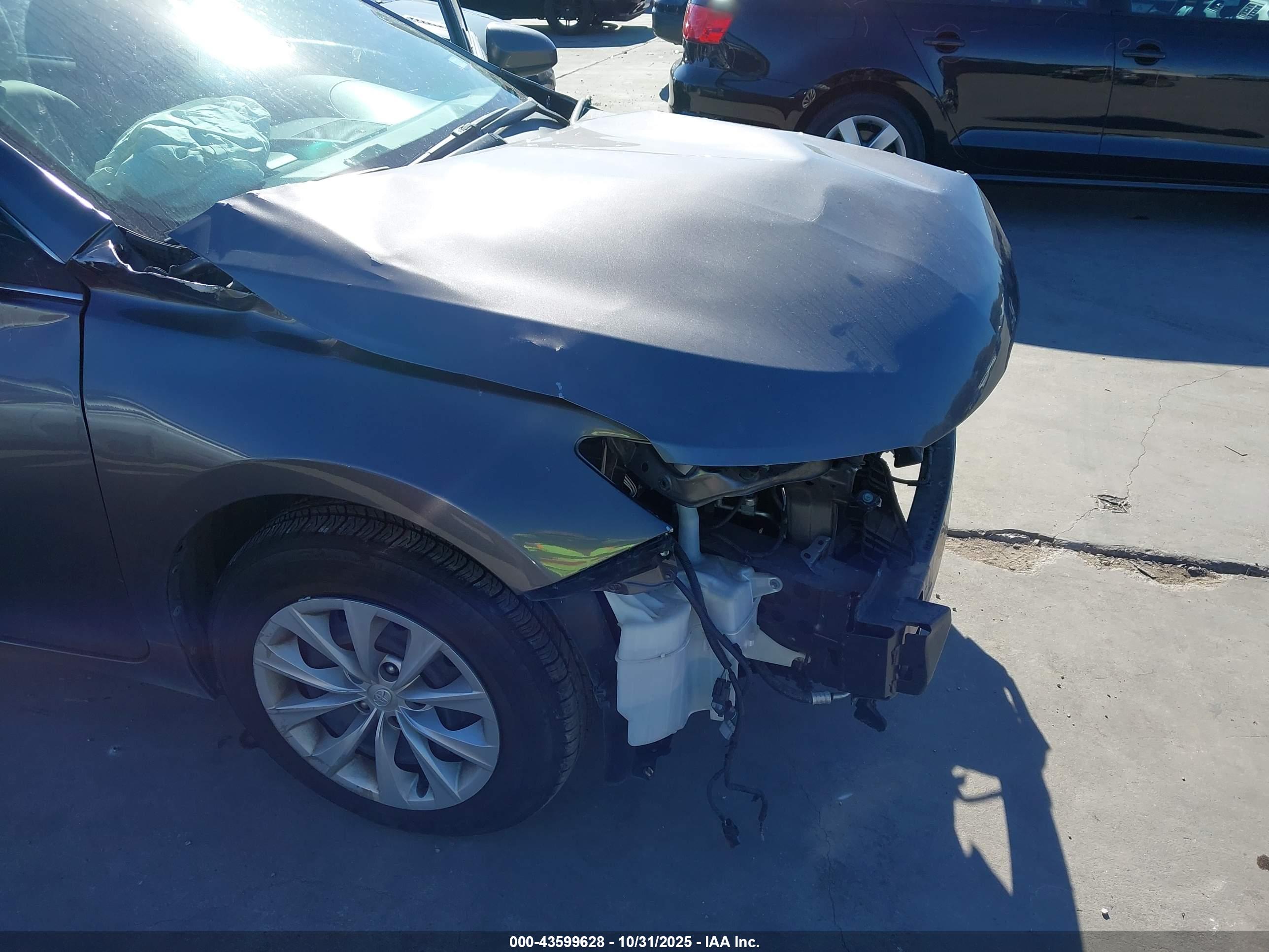 TOYOTA CAMRY image 6