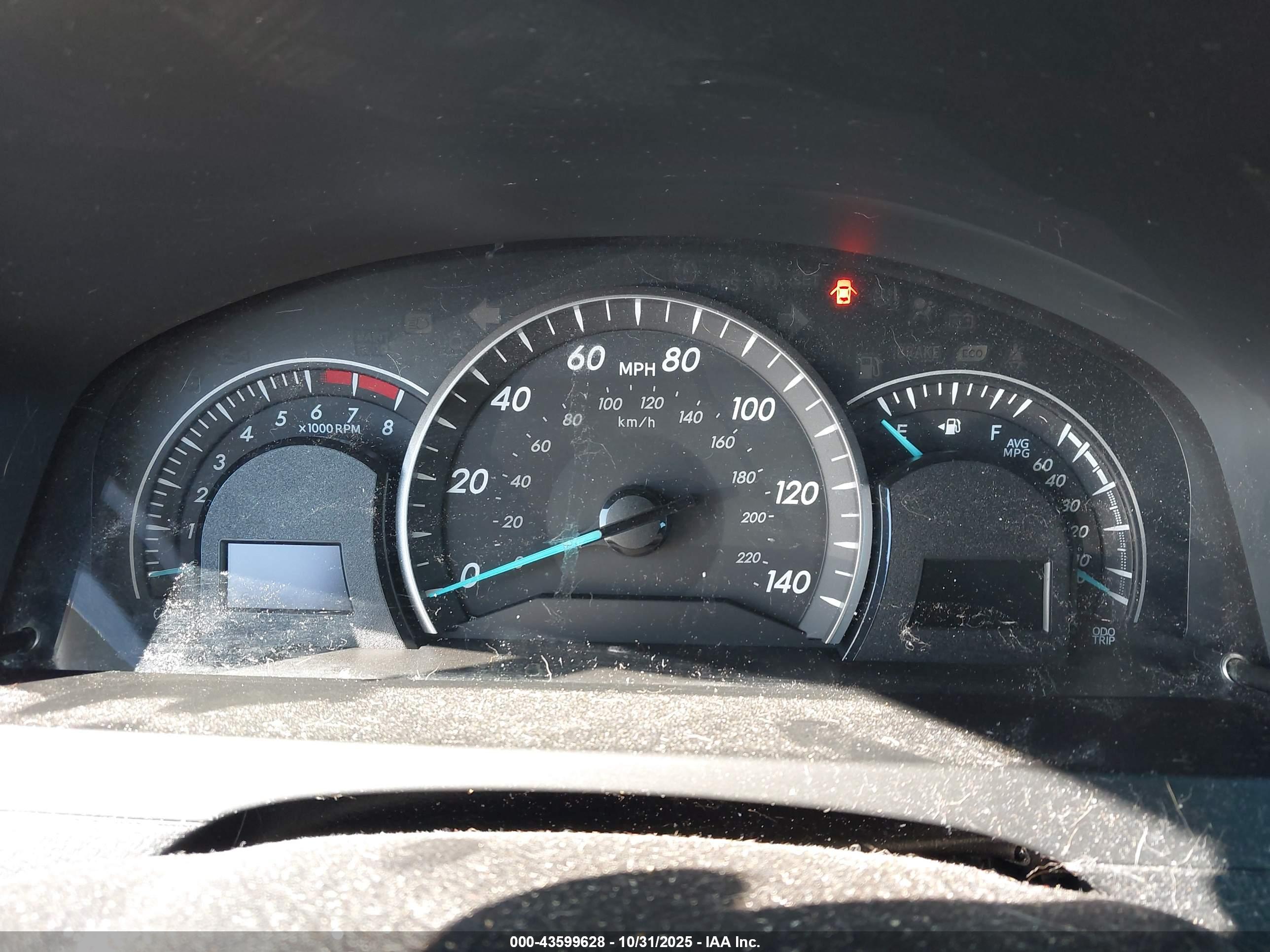 TOYOTA CAMRY image 7
