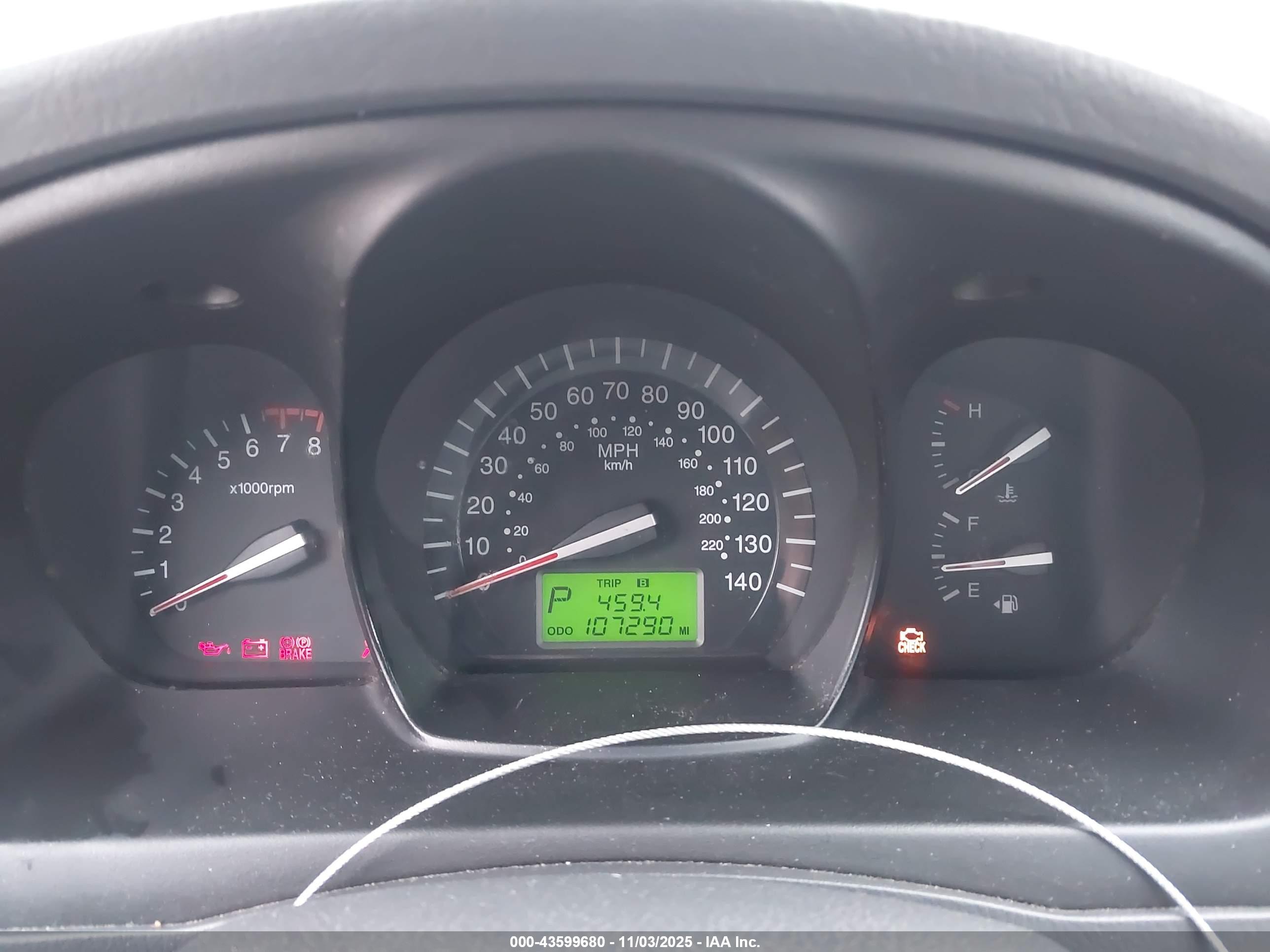 KIA SPECTRA image 7