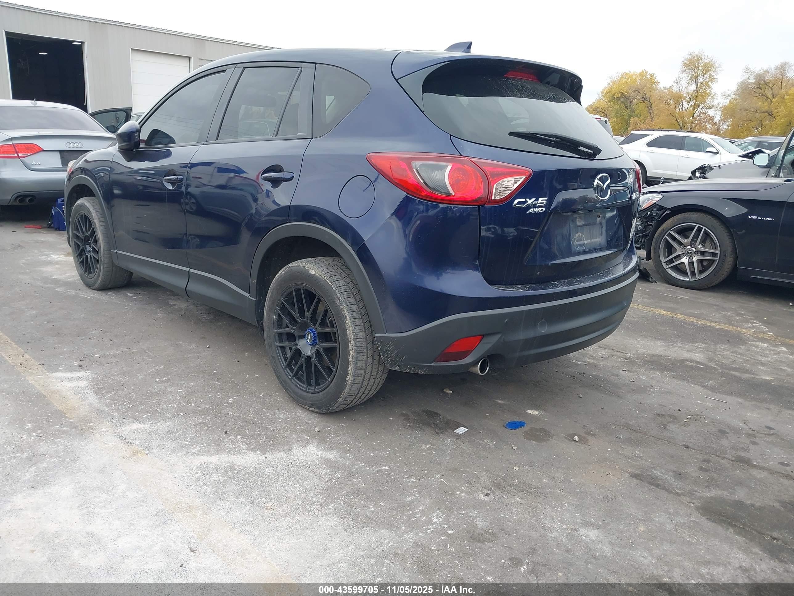 MAZDA CX-5 image 3
