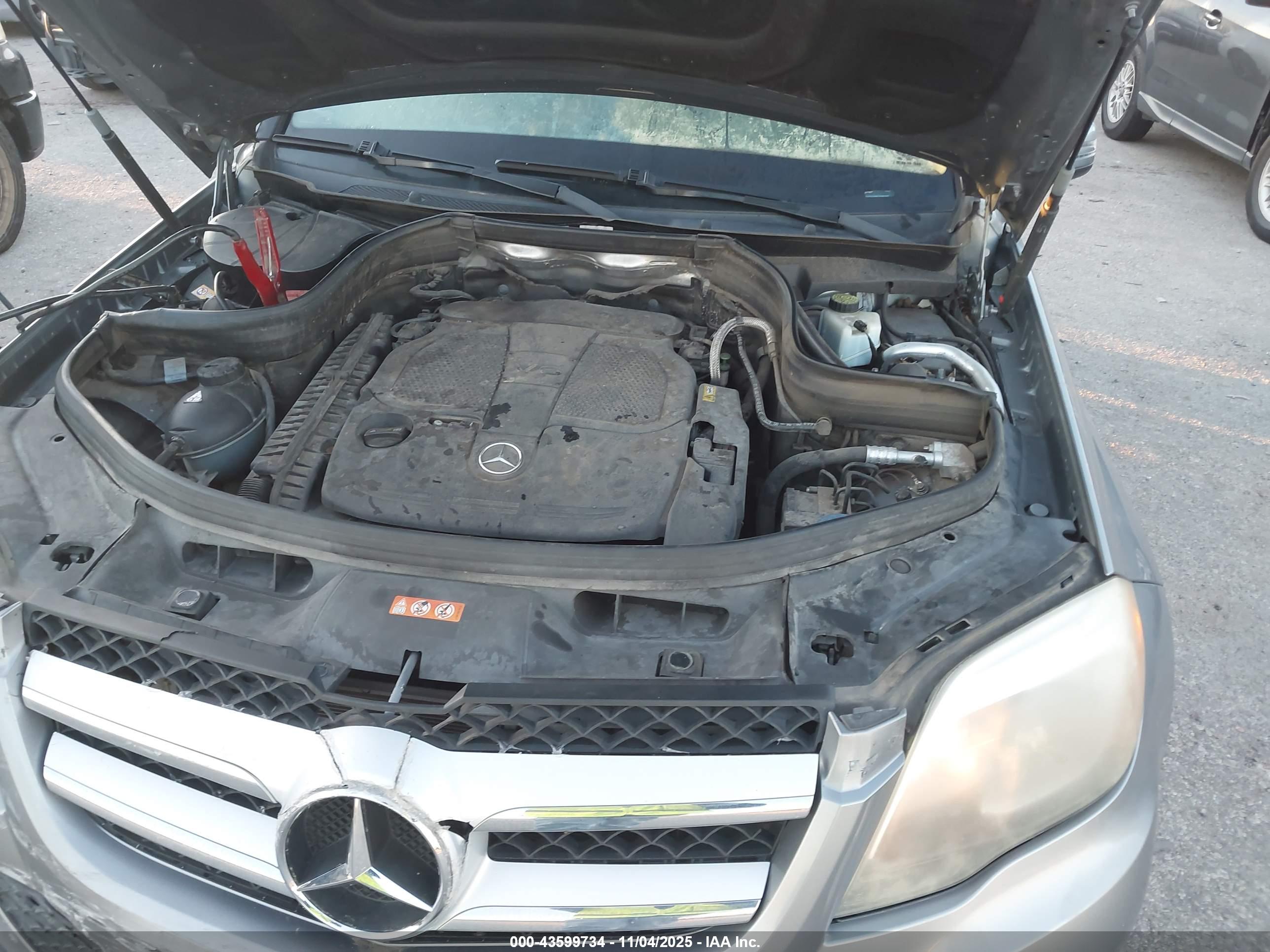 MERCEDES-BENZ GLK image 10