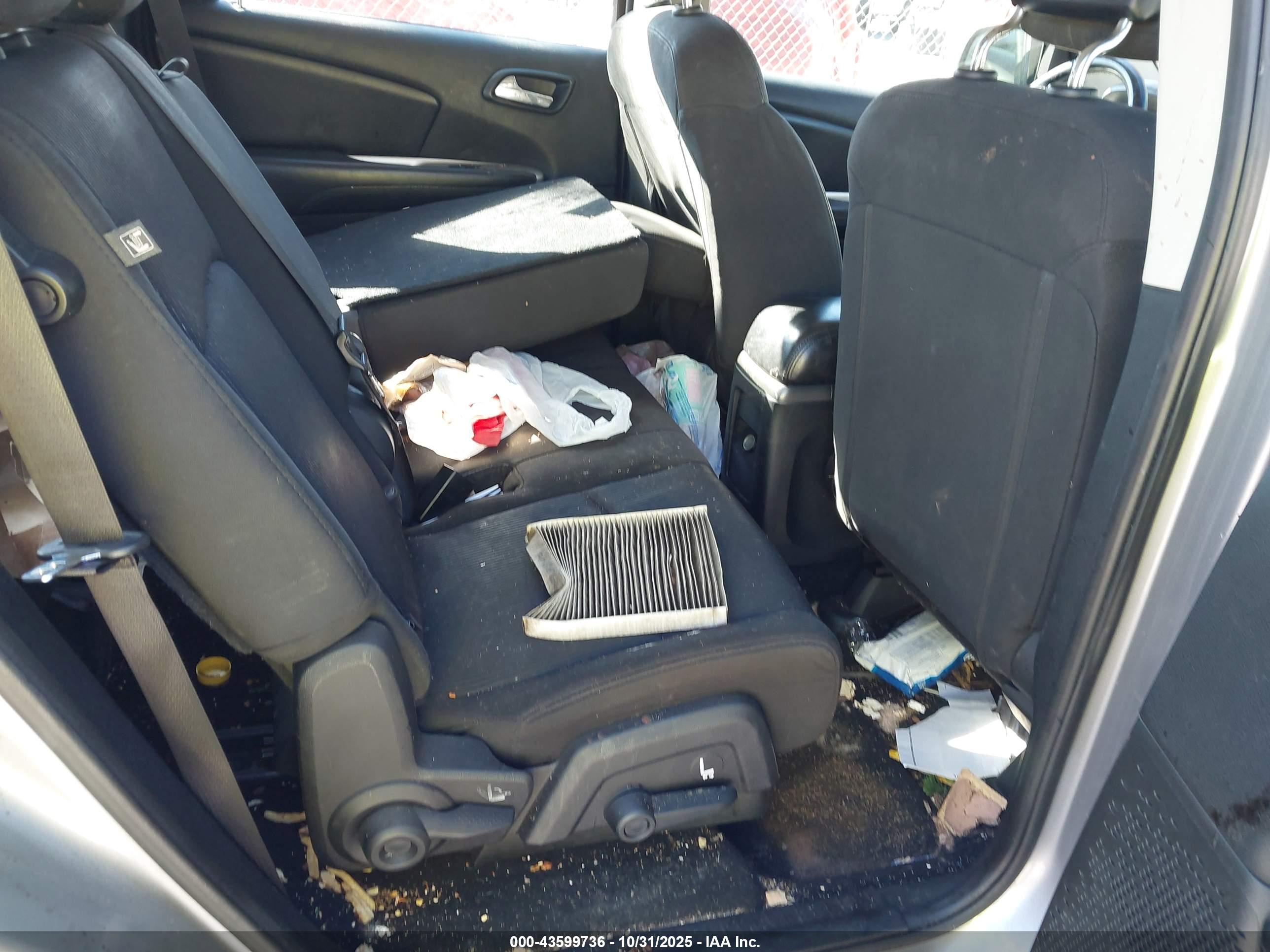 DODGE JOURNEY image 8