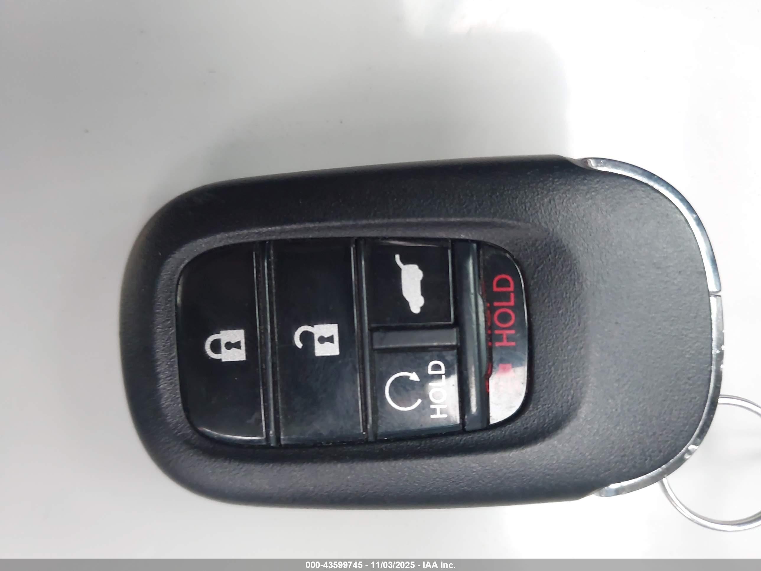 HONDA CR-V image 11