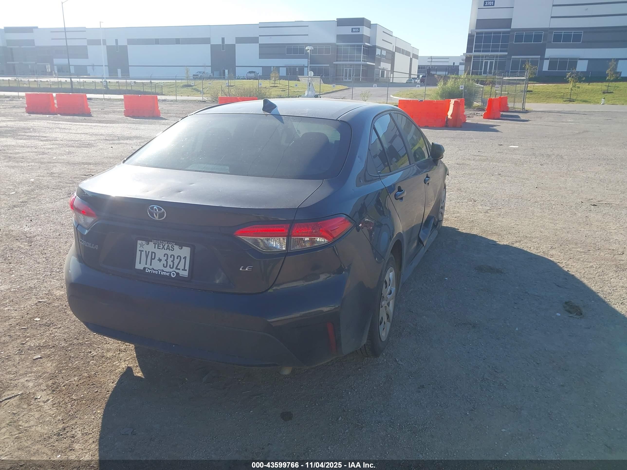 TOYOTA COROLLA image 4
