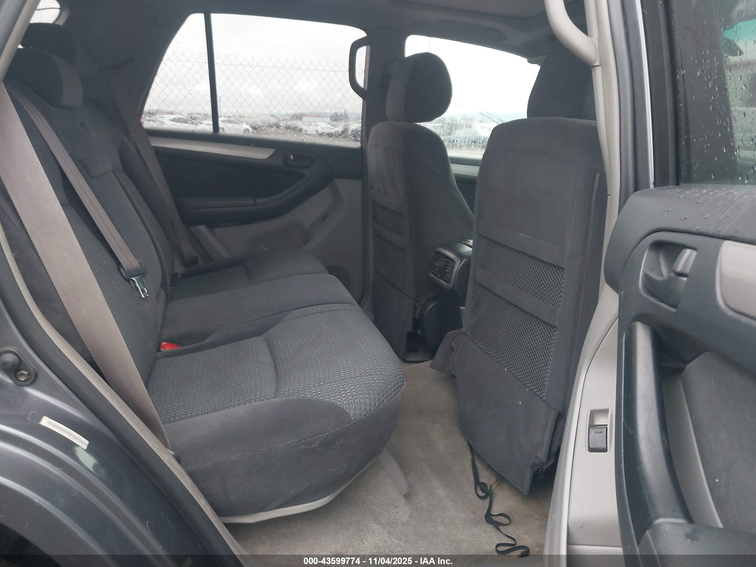 TOYOTA 4RUNNER image 8