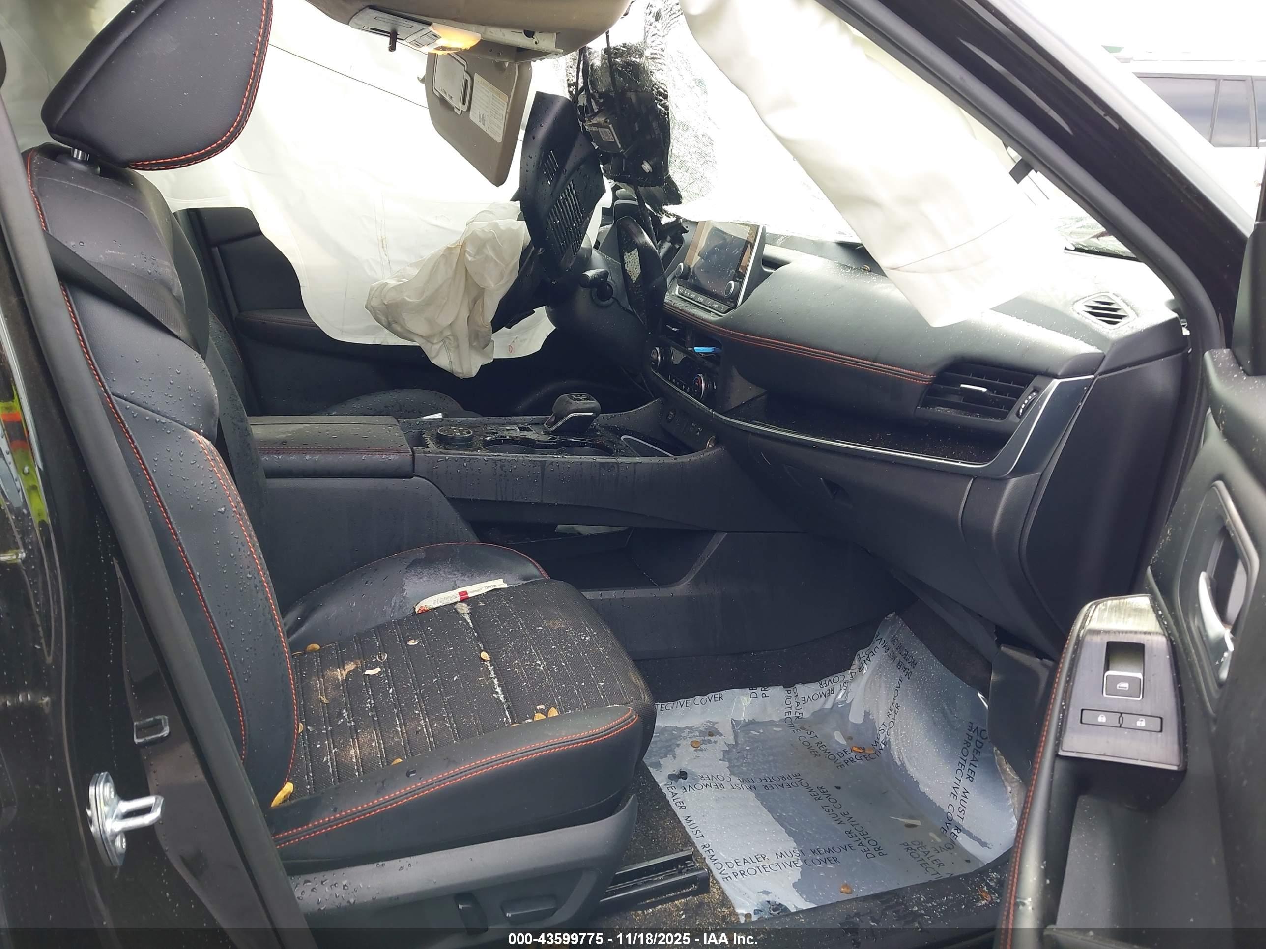 NISSAN ROGUE image 5