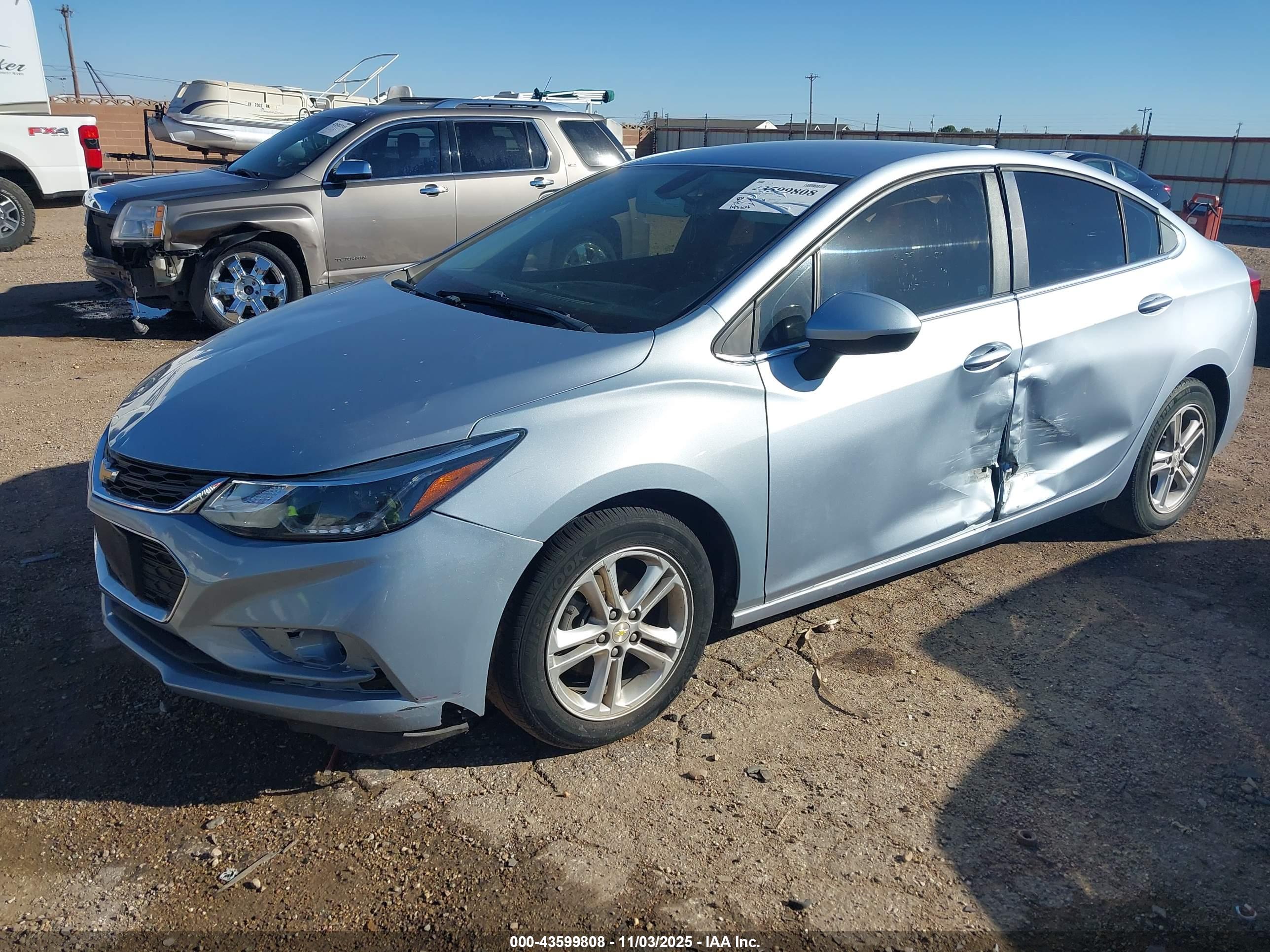 CHEVROLET CRUZE image 6