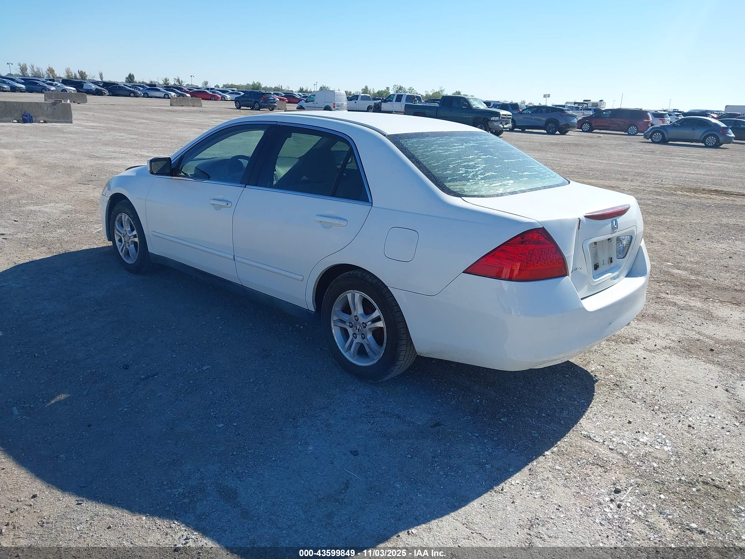 HONDA ACCORD image 3
