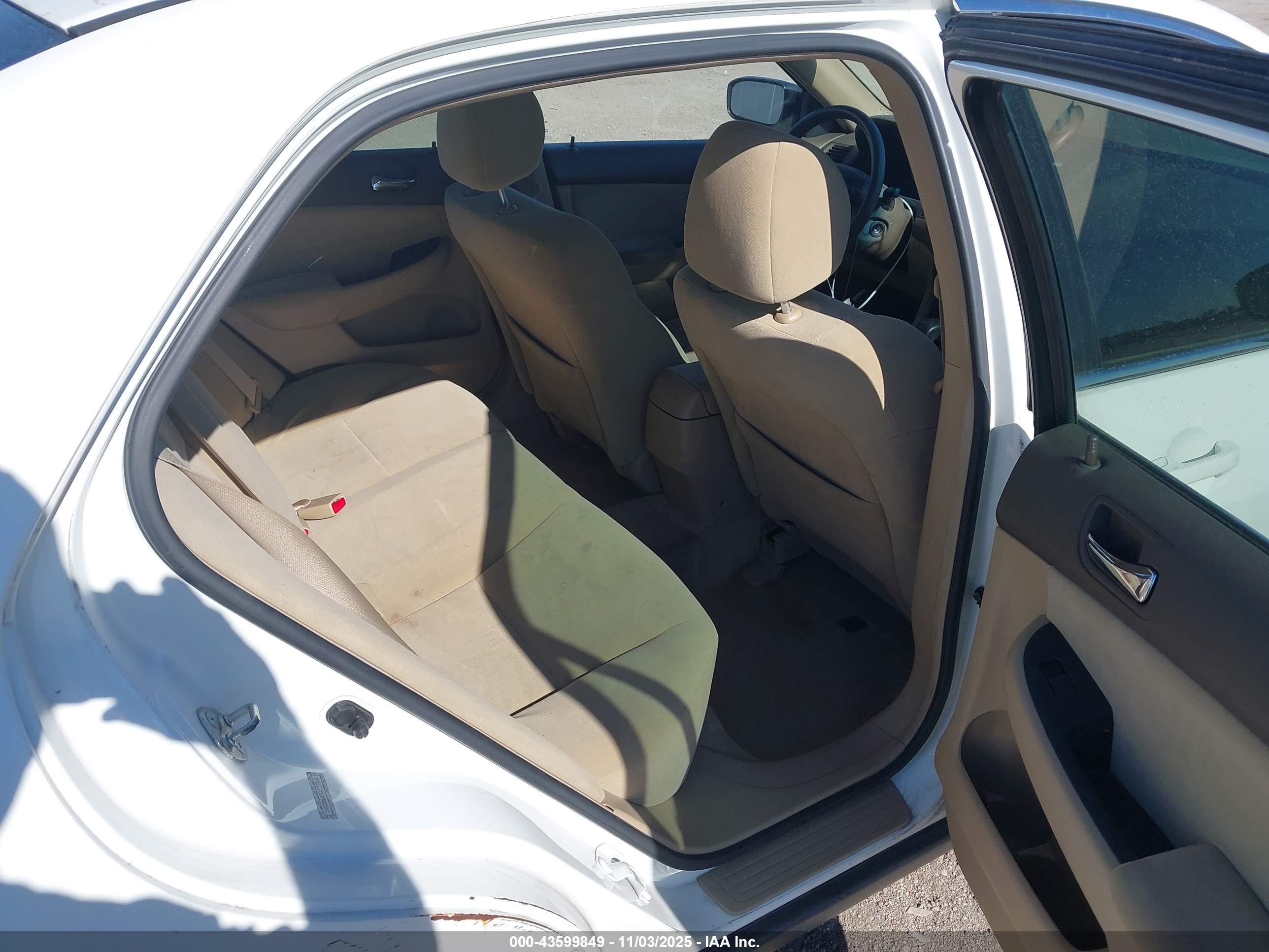 HONDA ACCORD image 8