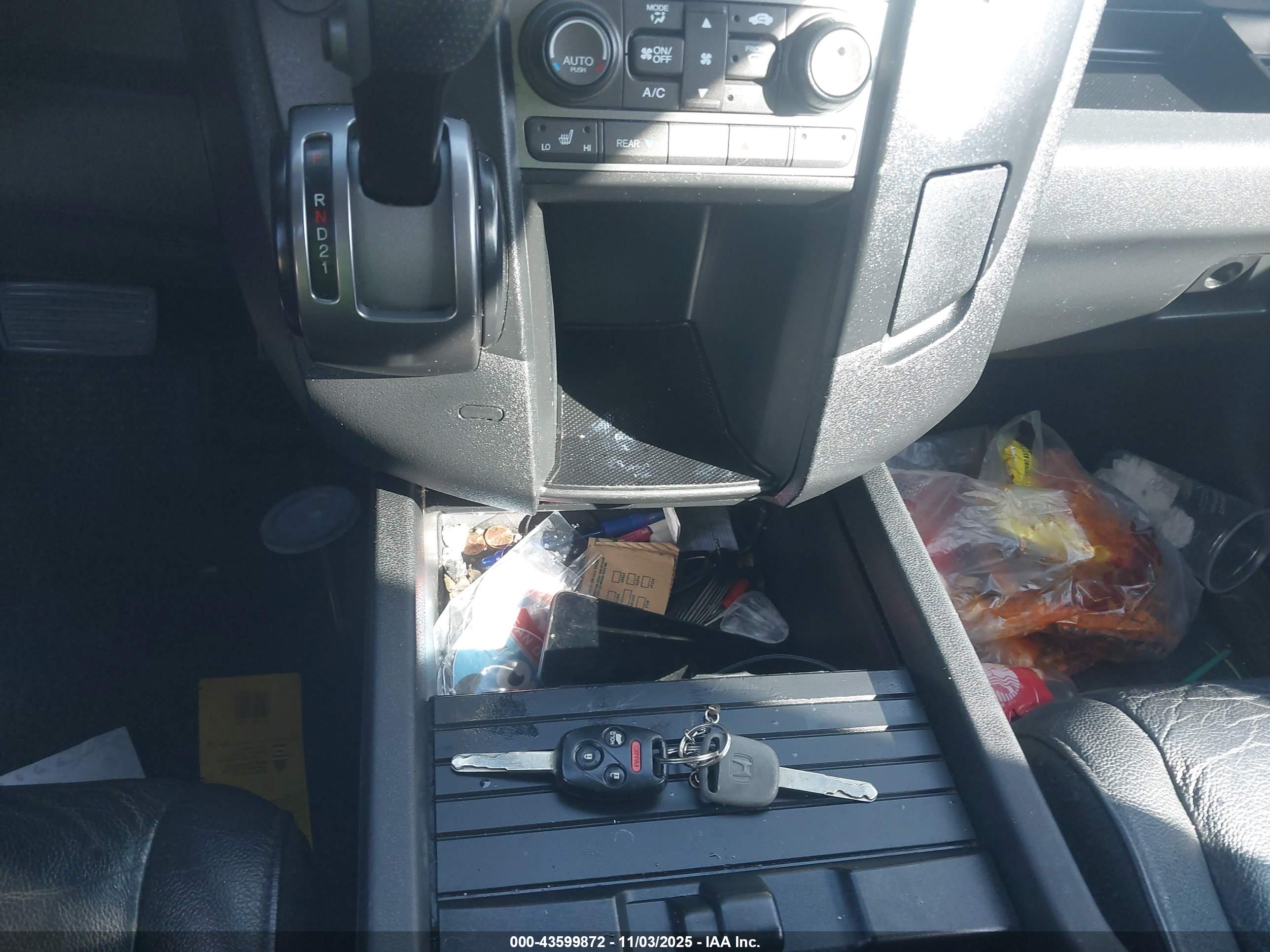 HONDA PILOT image 11