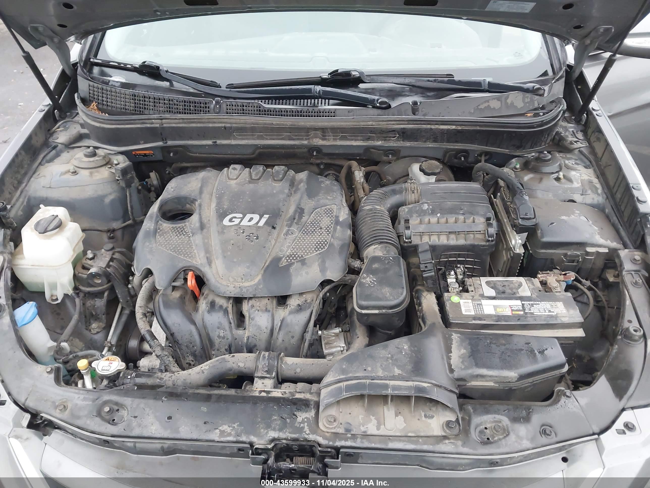 HYUNDAI SONATA image 10