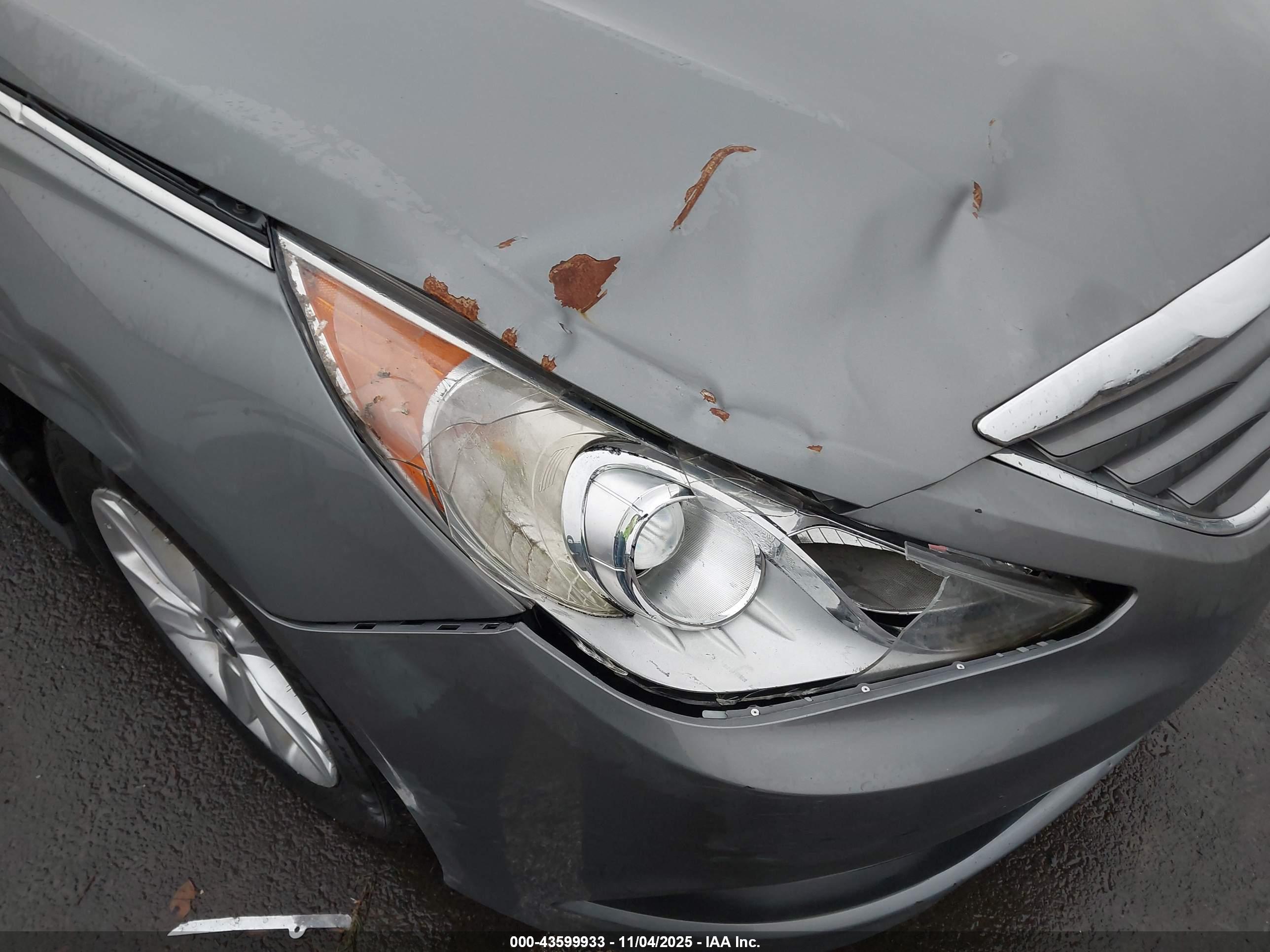 HYUNDAI SONATA image 6