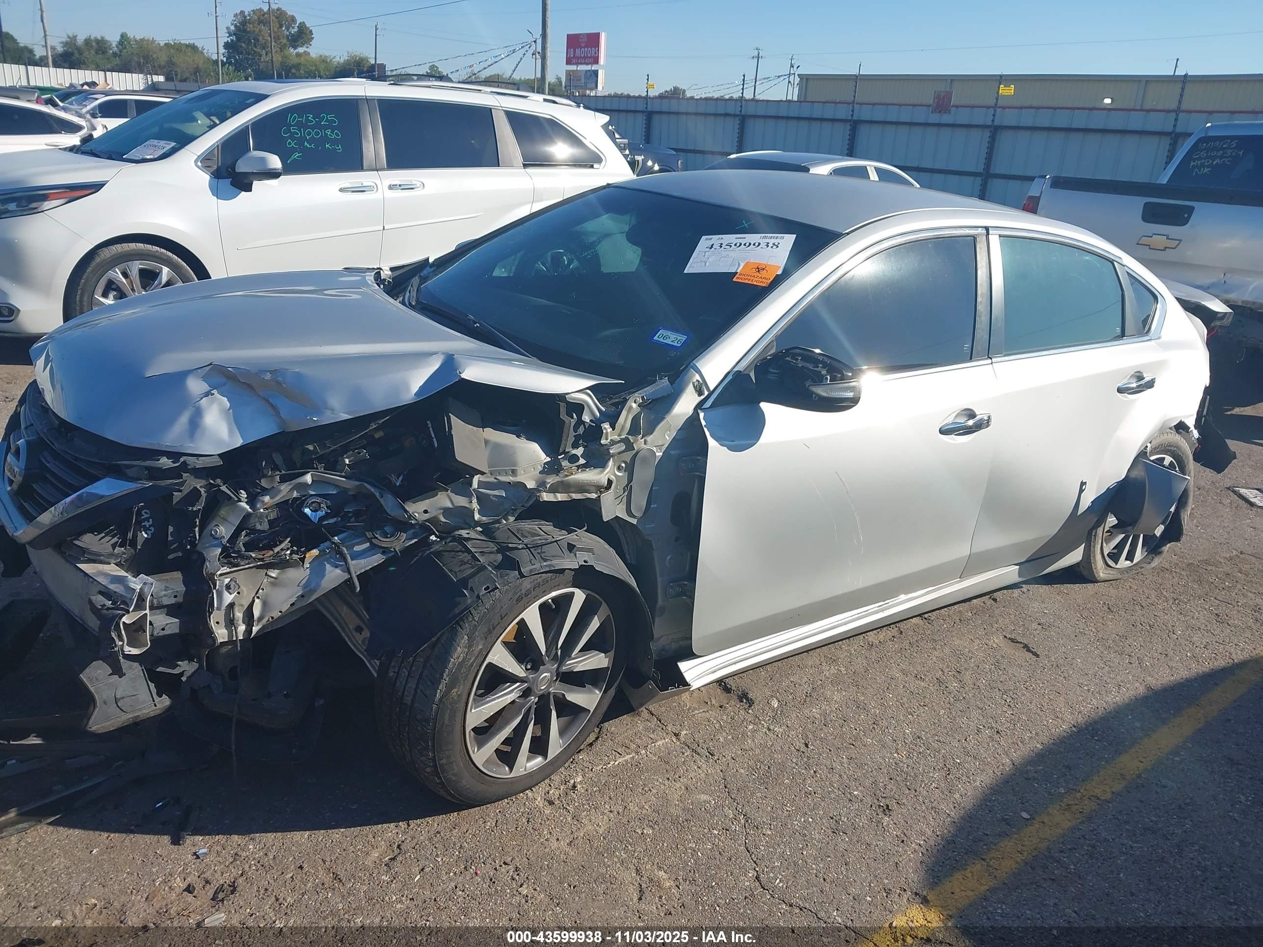 NISSAN ALTIMA image 2