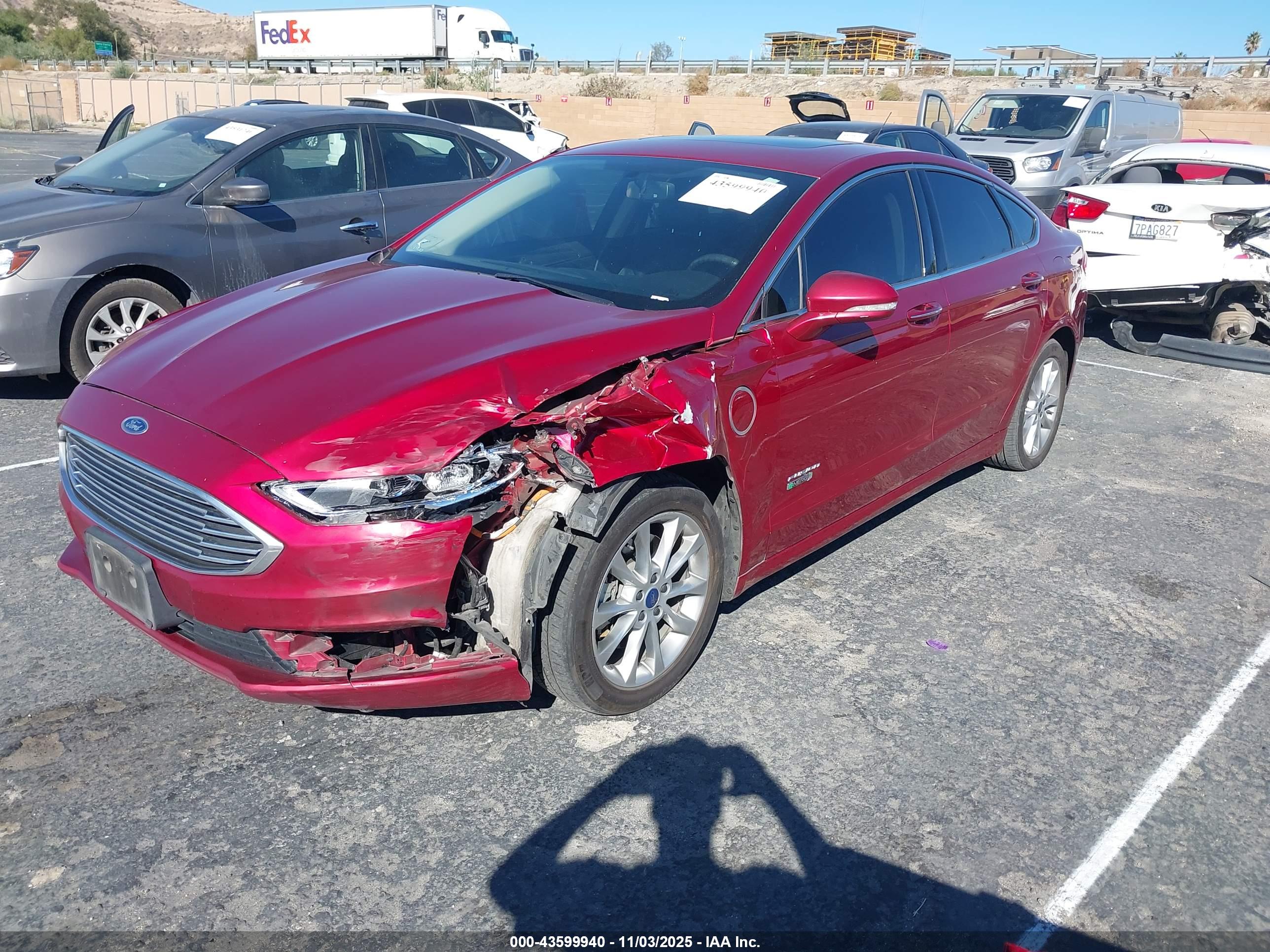 FORD FUSION image 2