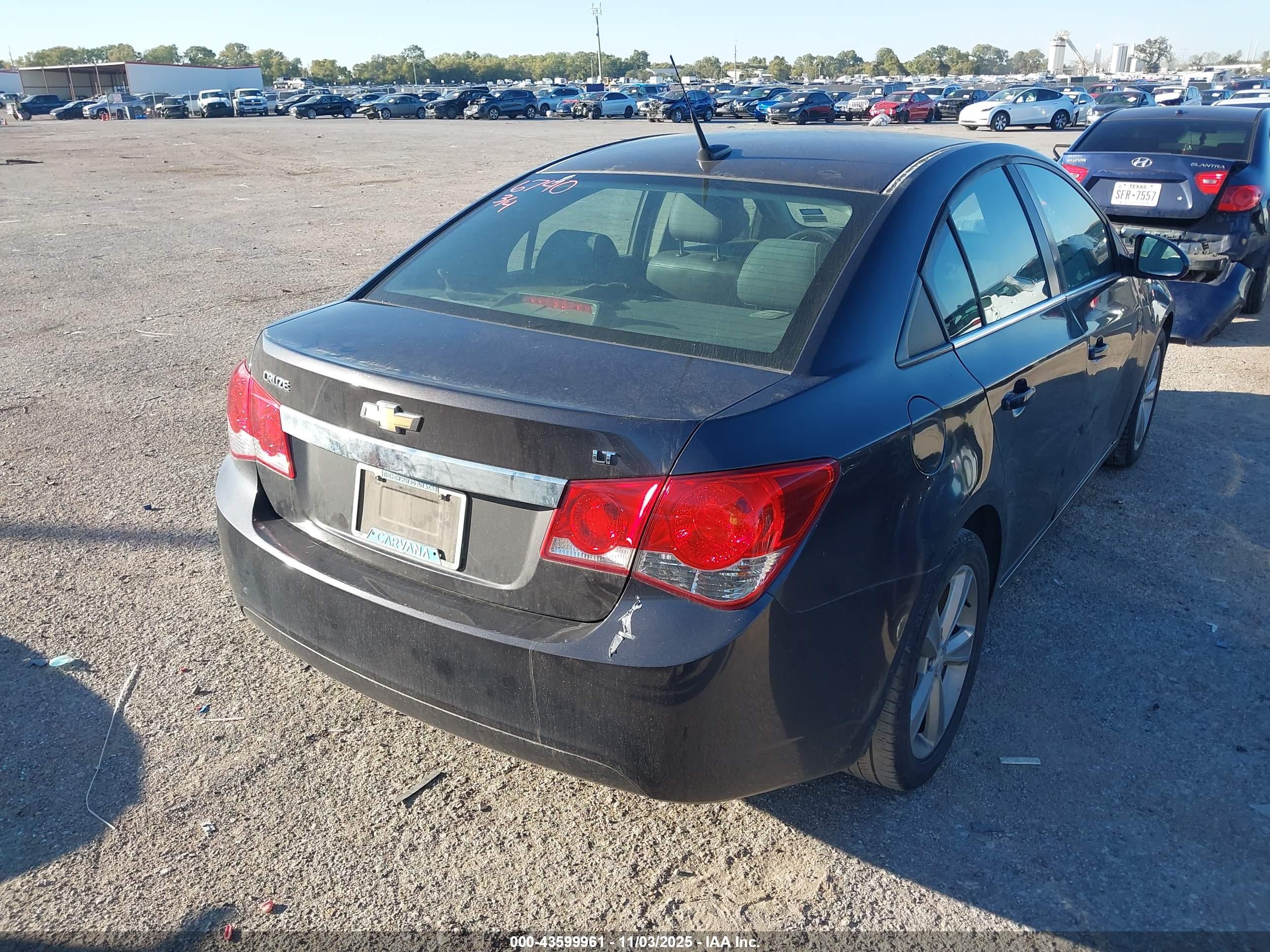 CHEVROLET CRUZE image 4