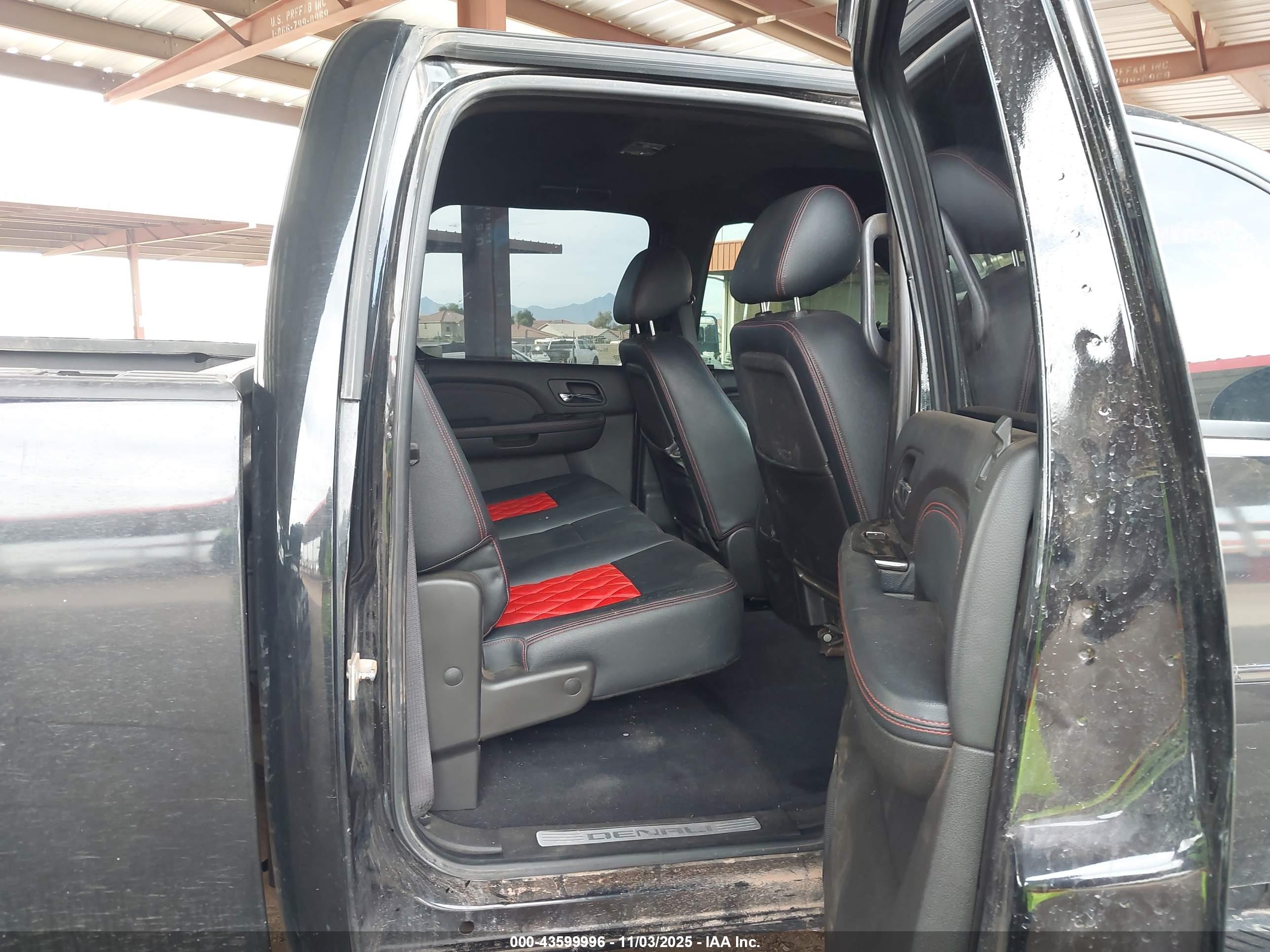 GMC SIERRA image 8