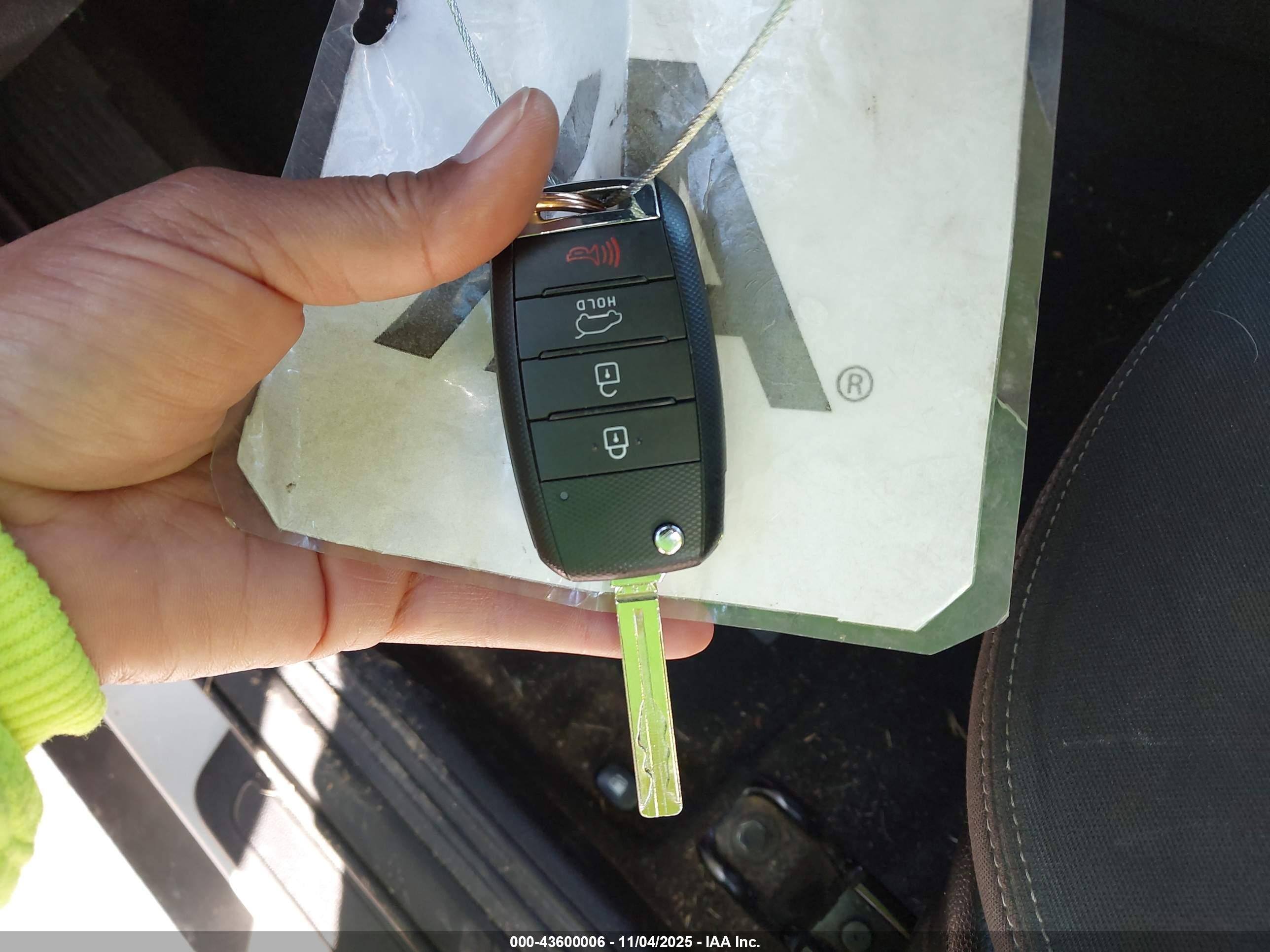 KIA SOUL image 11