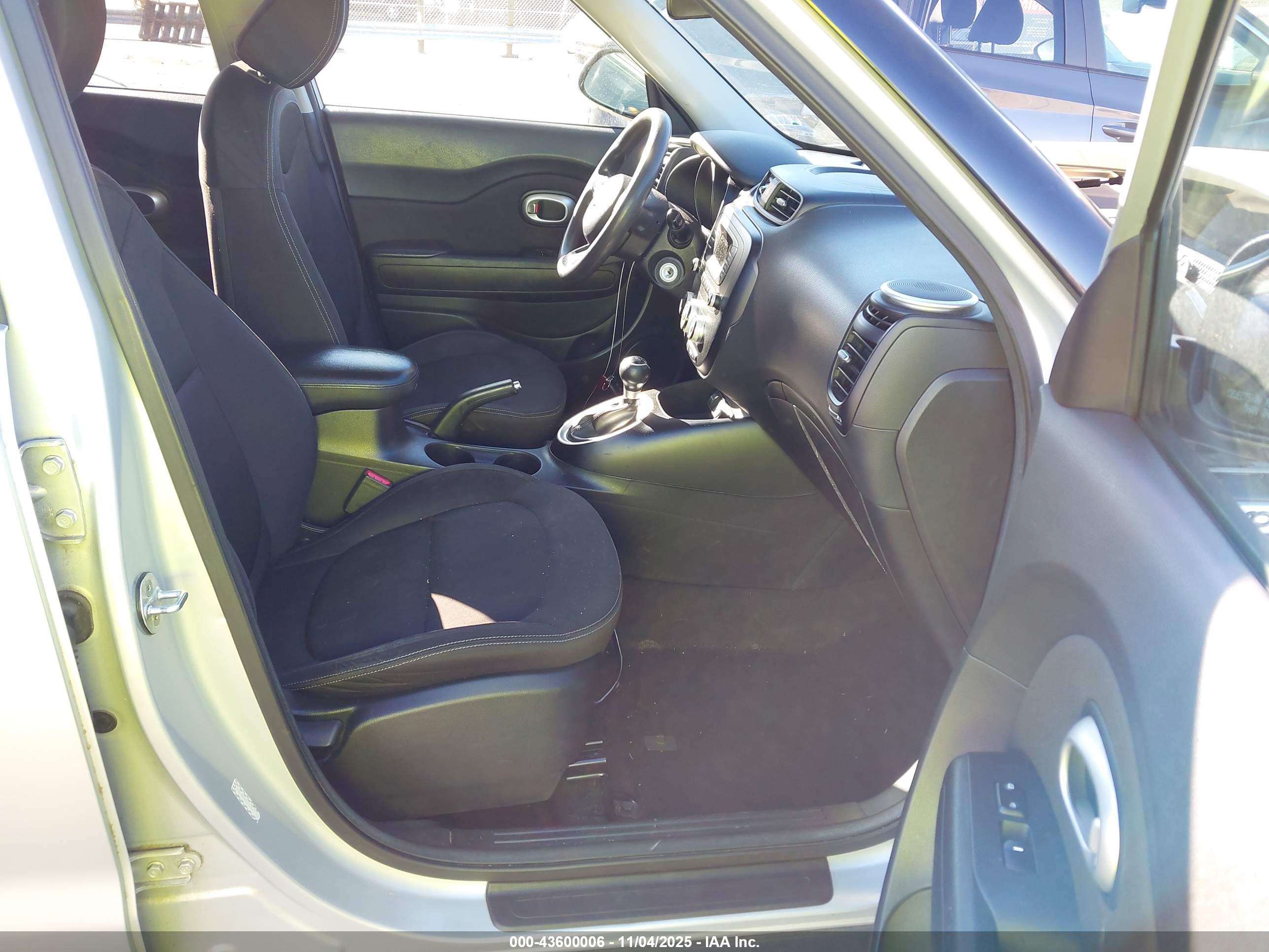 KIA SOUL image 5