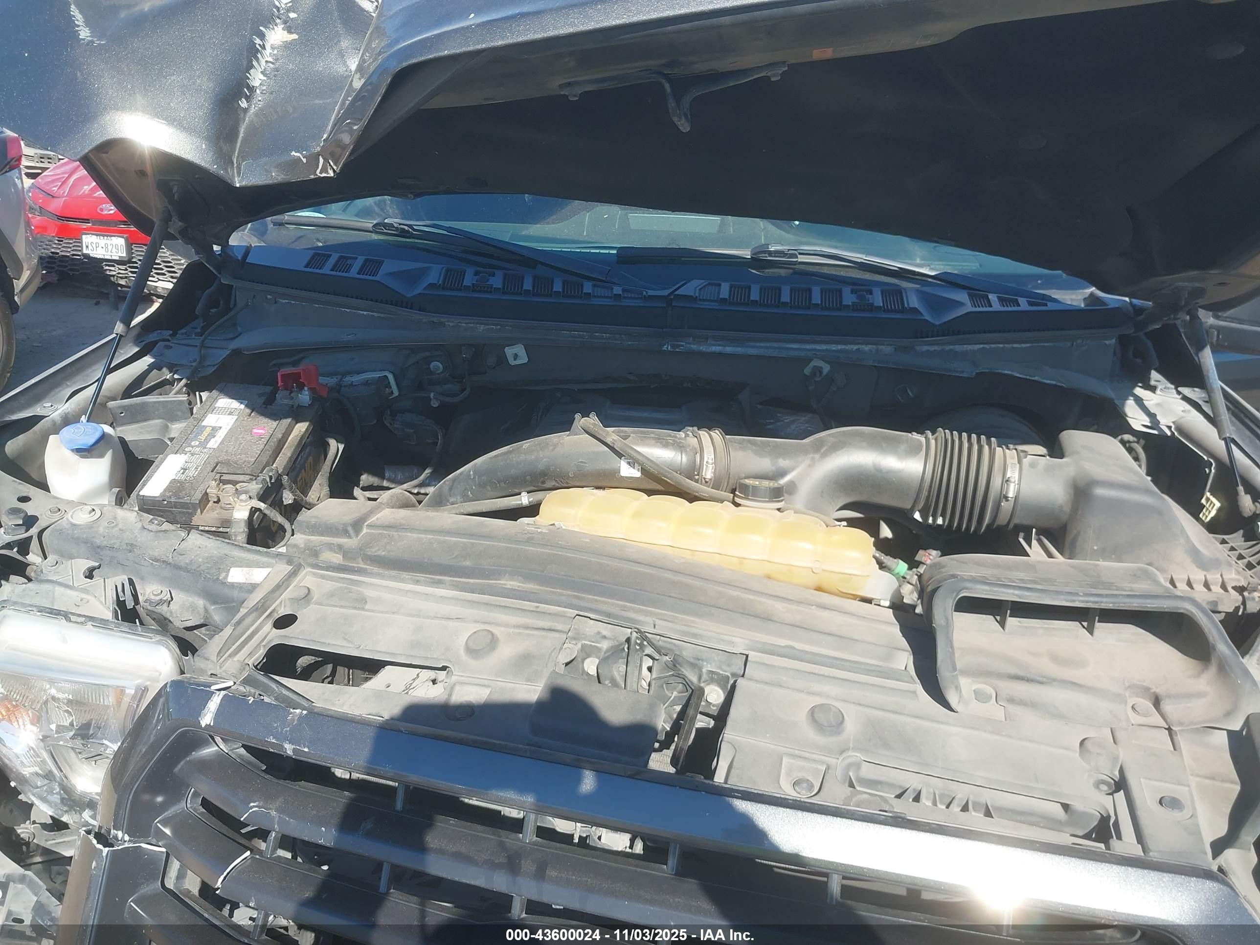 FORD F-150 image 10