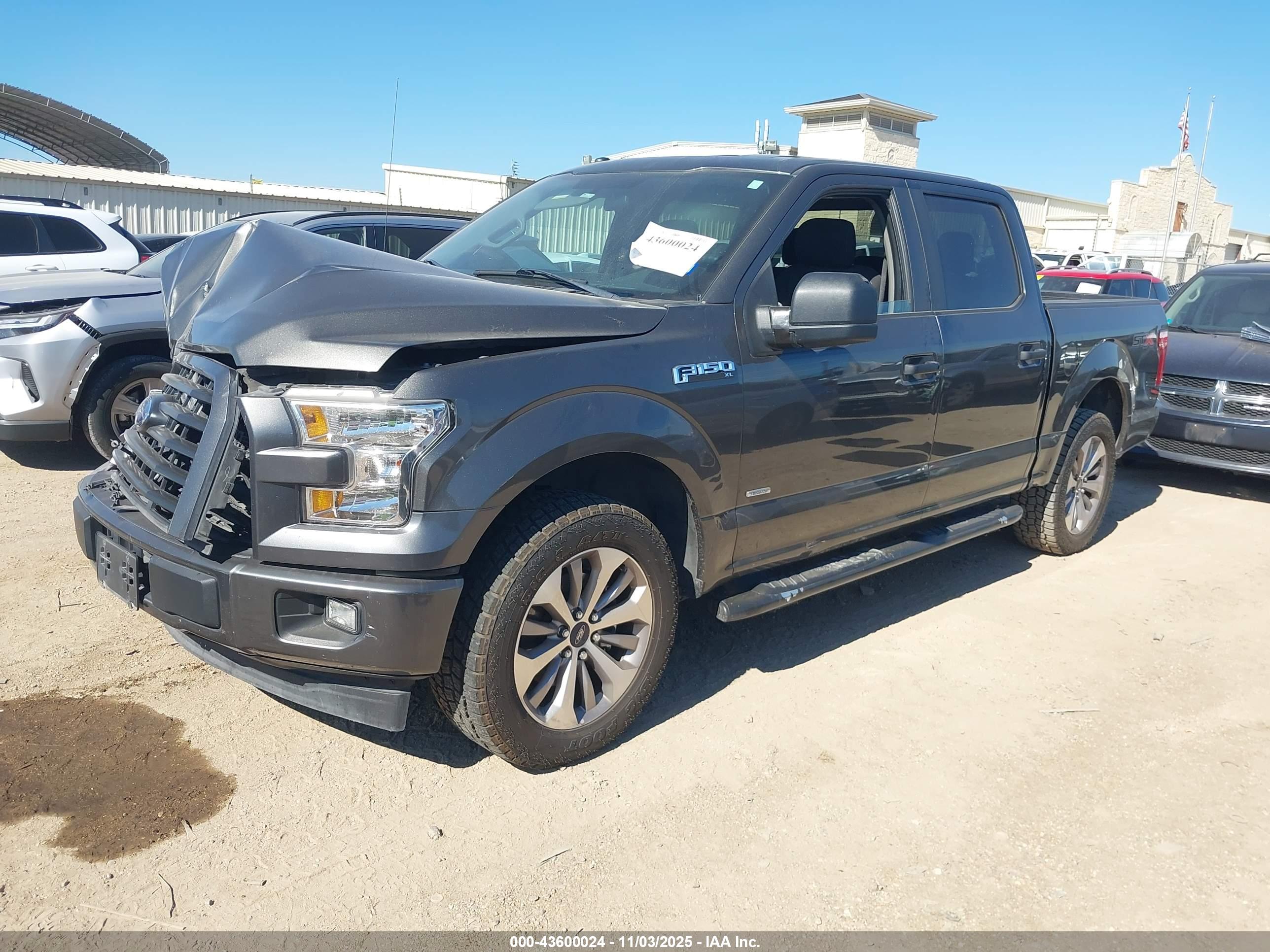 FORD F-150 image 2