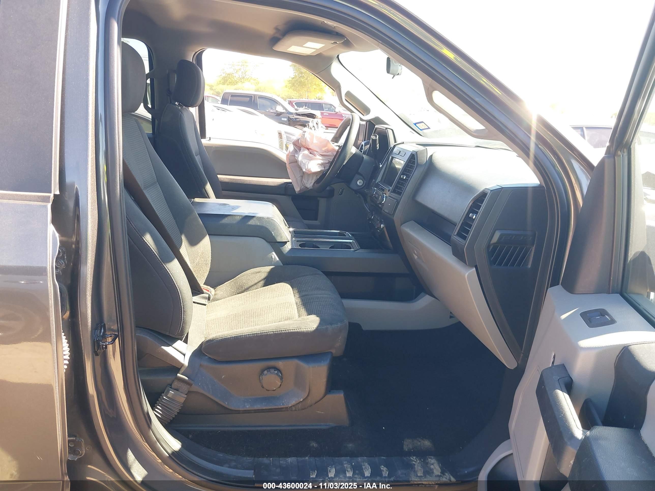 FORD F-150 image 5